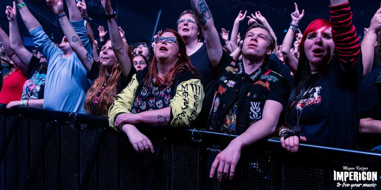 Pop-Punk Superstars Simple Plan At Poppodium 013 In Tilburg