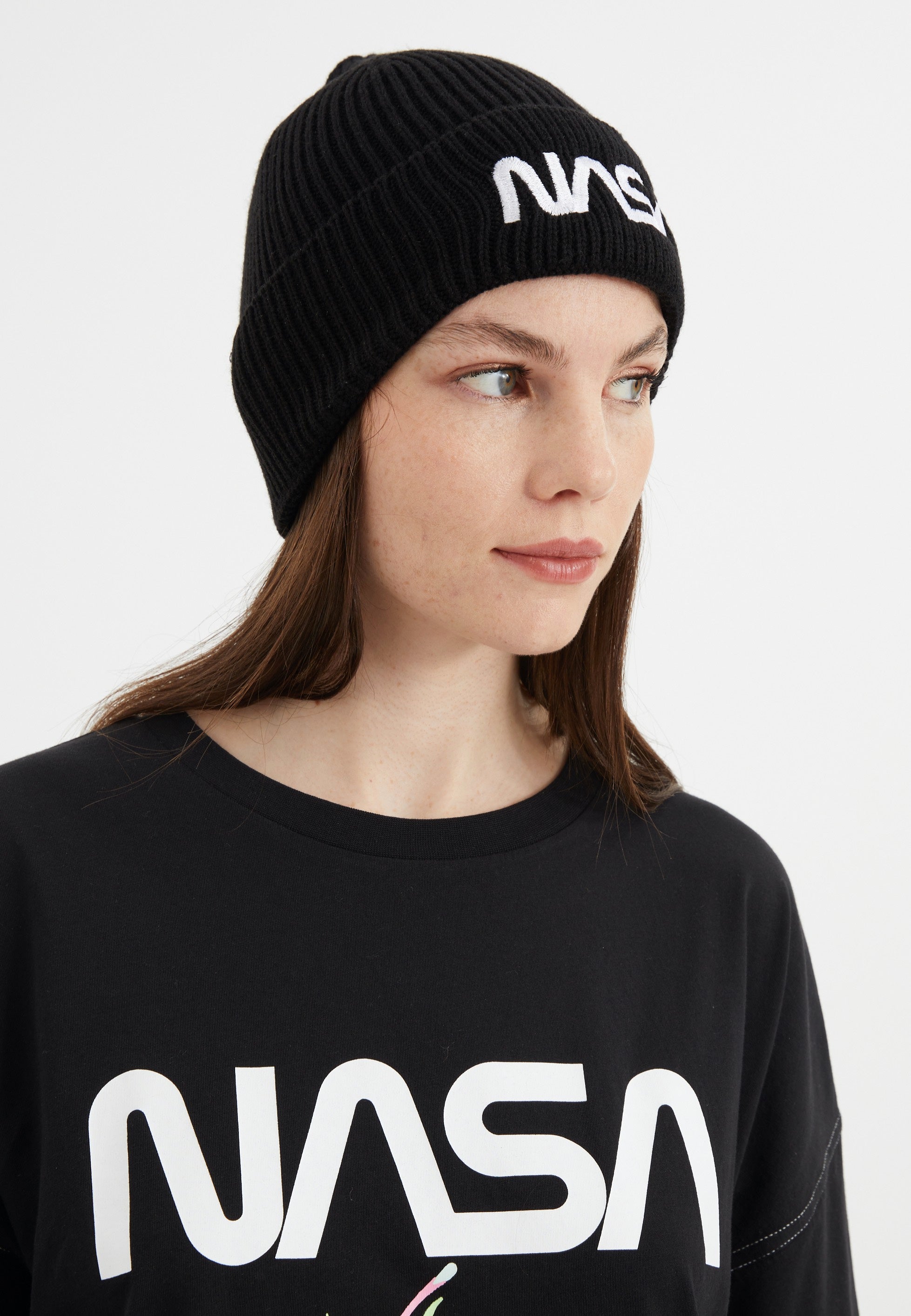 NASA - Earth Logo - Beanie | Neutral-Image