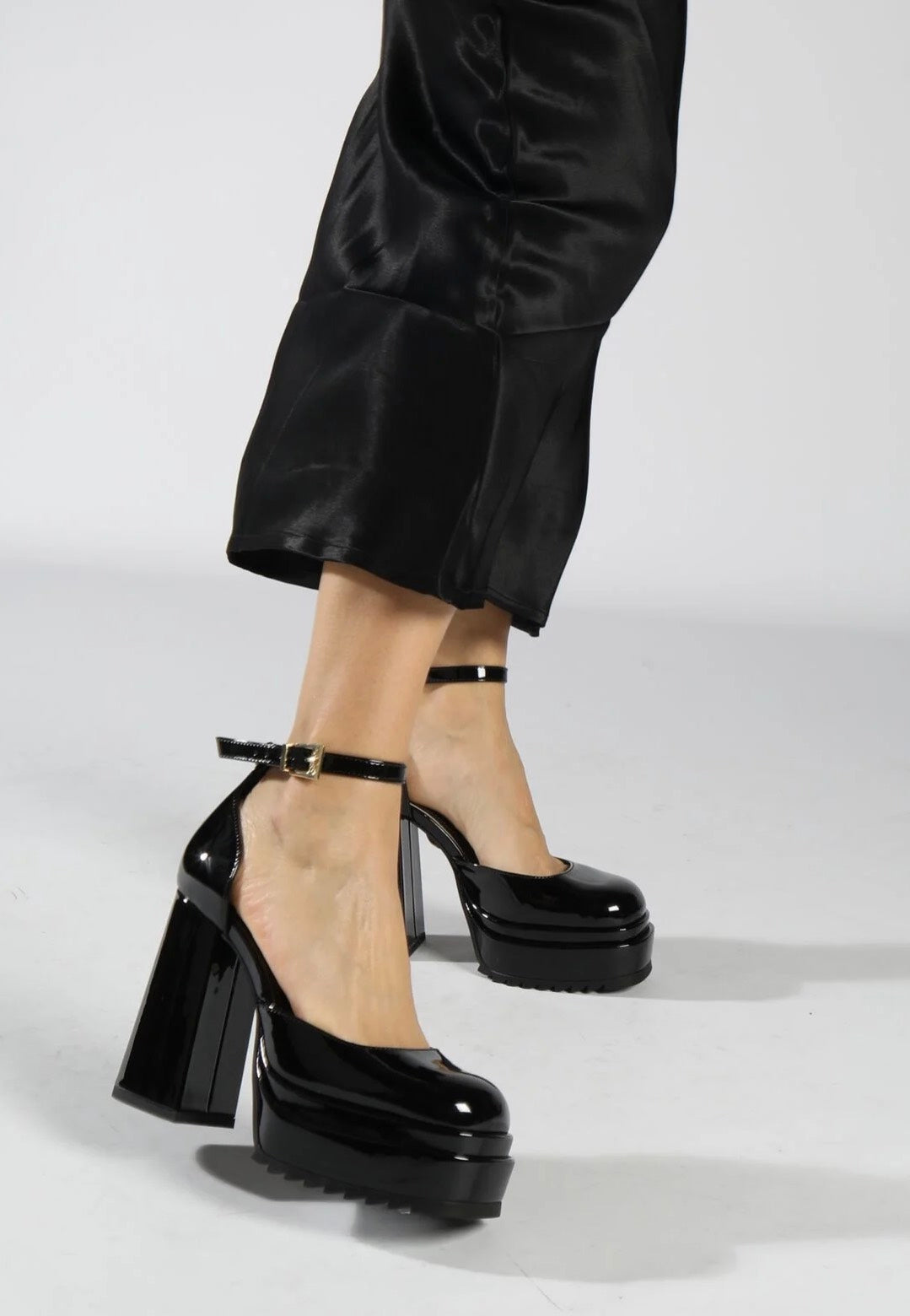 Buffalo - May W Dorsay Vegan Patent Black - Heels | Women-Image