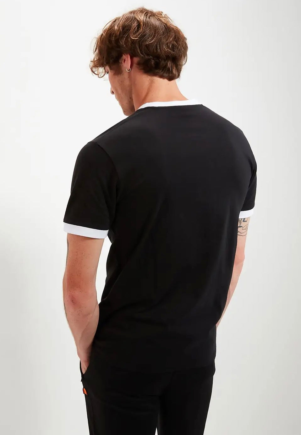 Ellesse - Meduno Black - T-Shirt | Men-Image