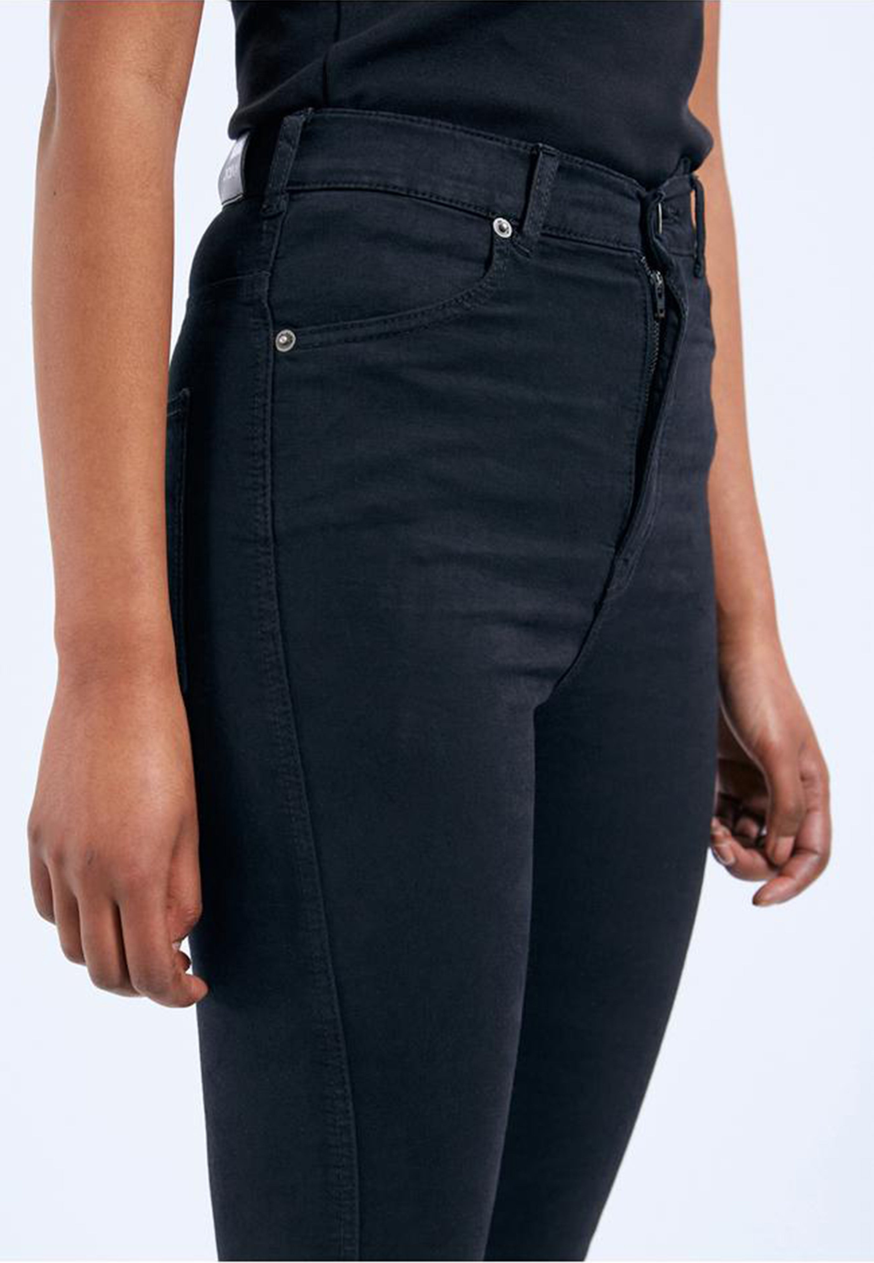 Dr. Denim - Moxy Black - Jeans | Women-Image