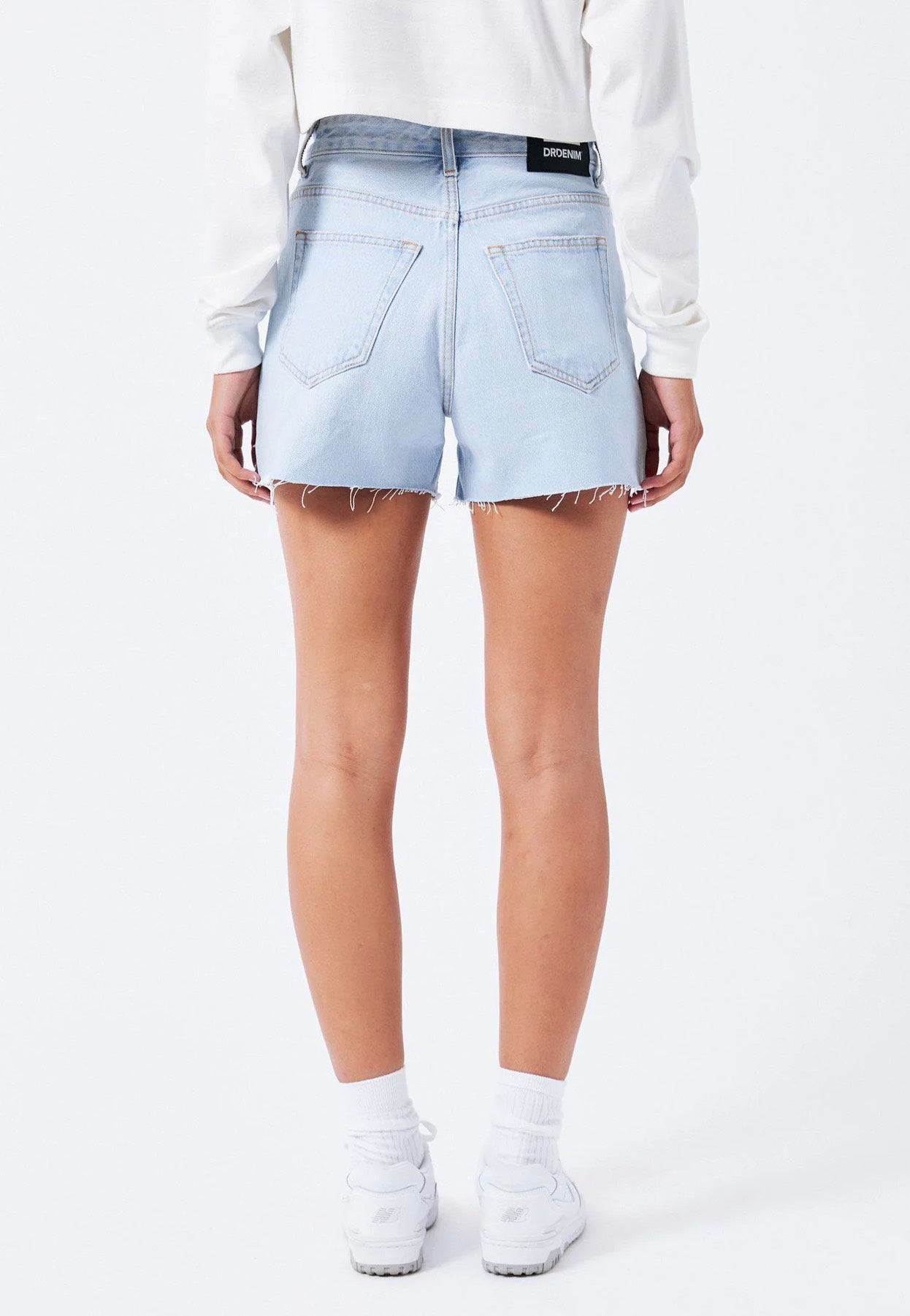 Dr. Denim - Nora Short Stream Superlight Worn Raw Hem - Shorts | Women-Image