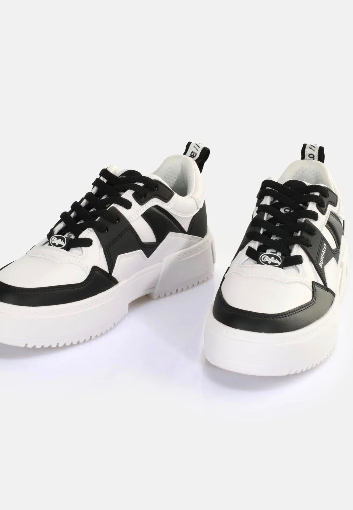 Buffalo - Rse V2 Vegan Nappa Black/White - Girl Shoes | Women-Image