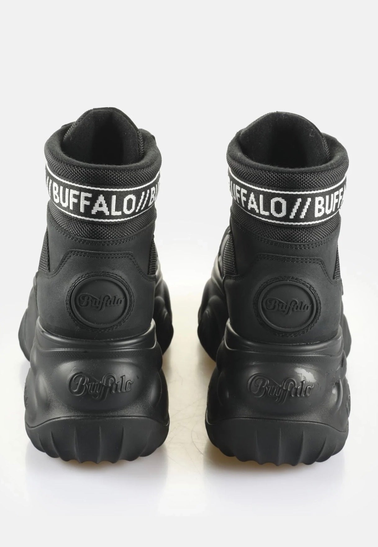 Buffalo - Blader Hiking Vegan Nubuck/Nylon Black - Girl Shoes | Women-Image