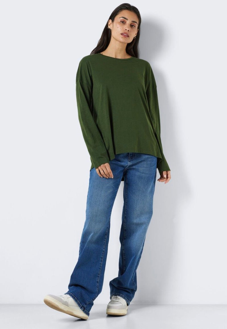 Noisy May - Mathilde O Neck High/Low Top Kombu Green - Longsleeve | Women-Image