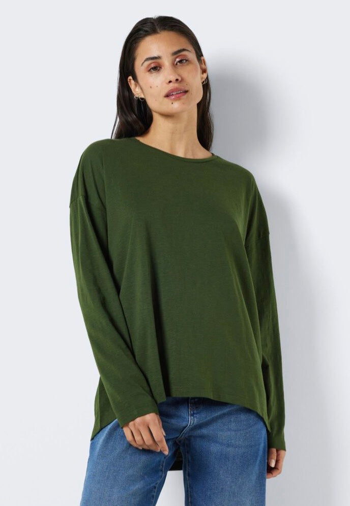 Noisy May - Mathilde O Neck High/Low Top Kombu Green - Longsleeve | Women-Image