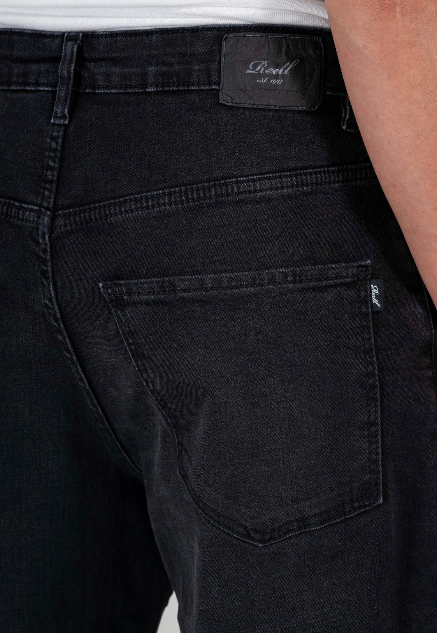 REELL - Solid Black Wash - Jeans | Men-Image