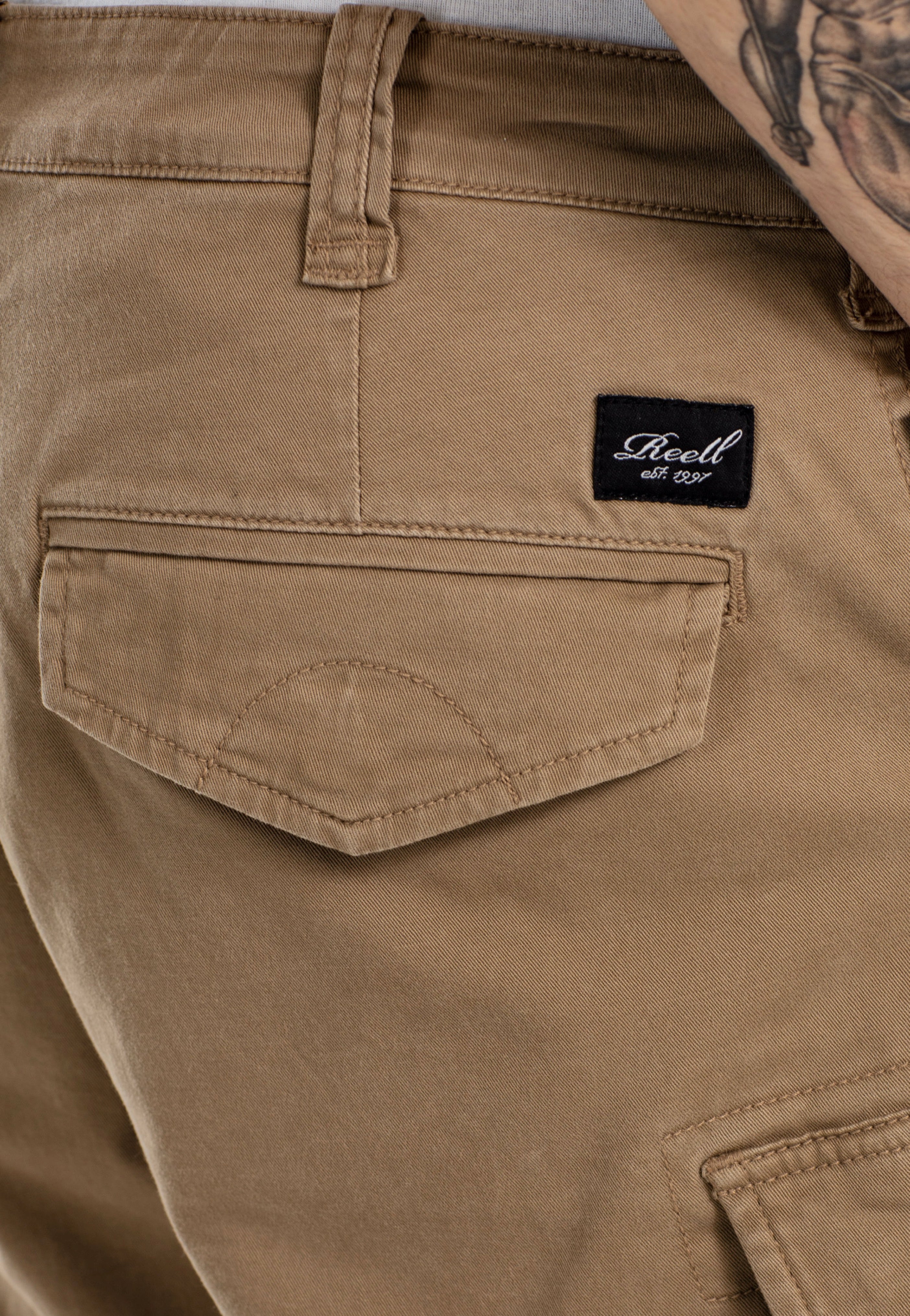 REELL - City Cargo Dark Sand - Shorts | Men-Image