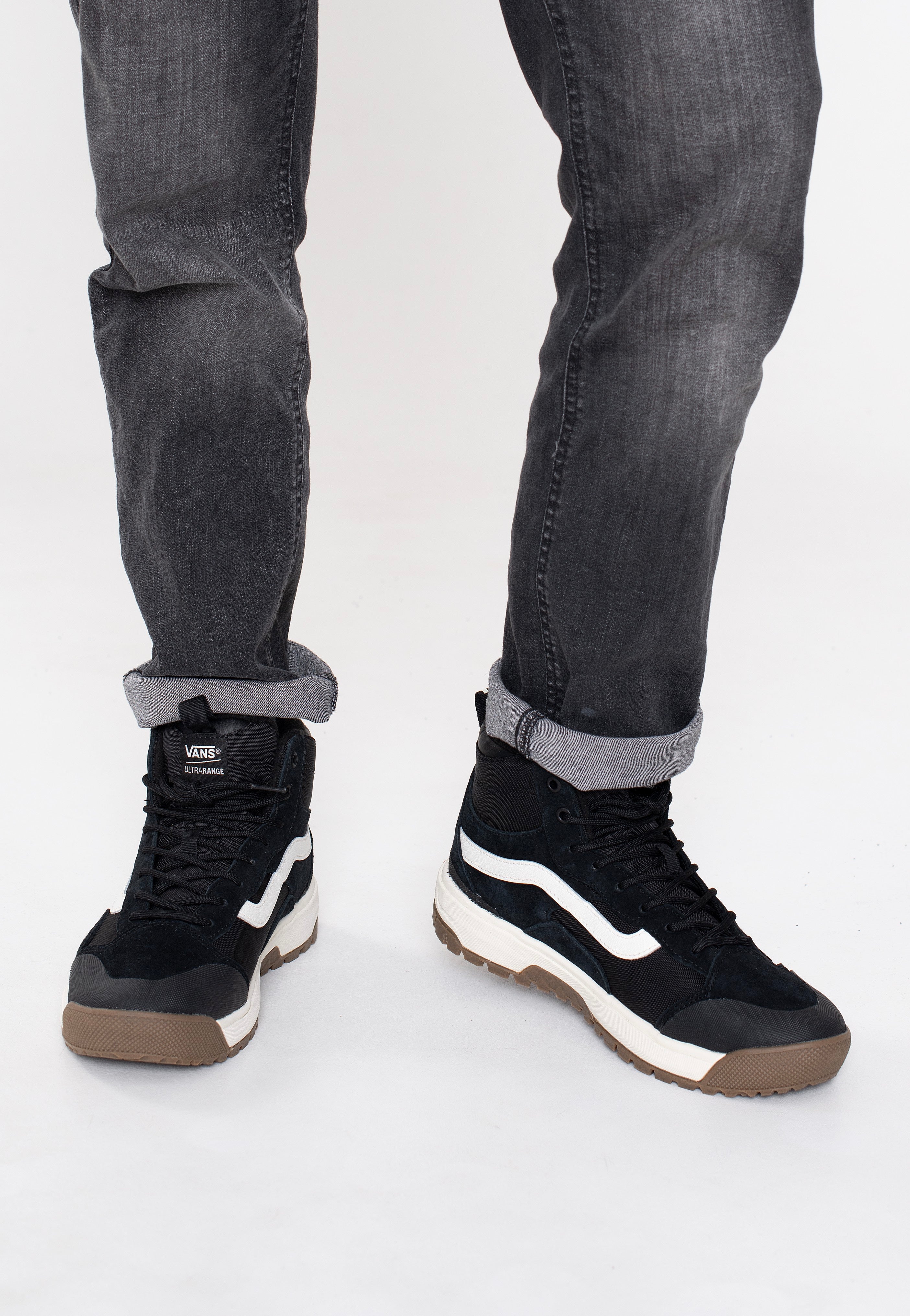 Vans - UA Ultrarange Exo Hi MTE-1 Black/Marshmallow - Shoes | Men-Image