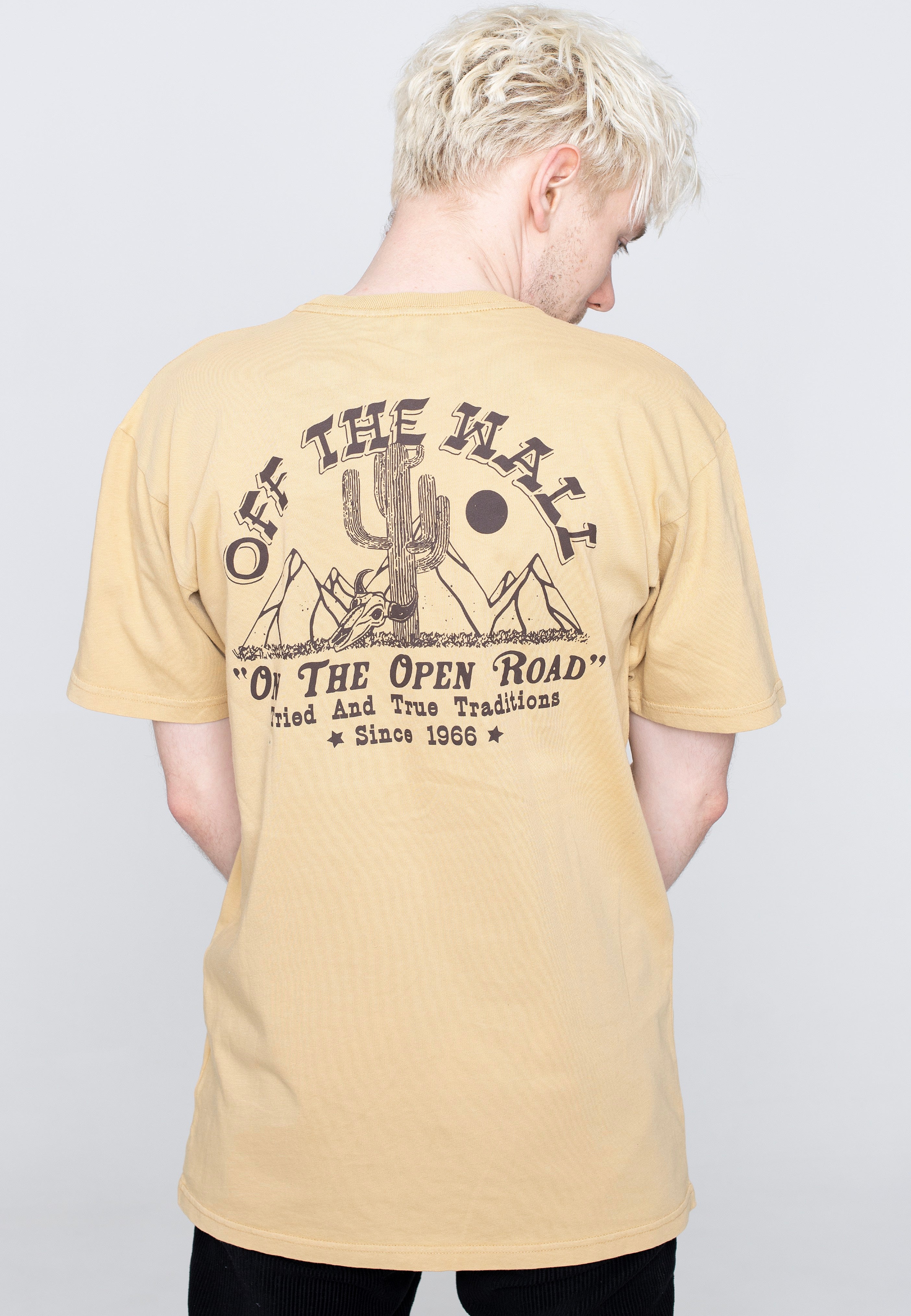 Vans - On The Road Overdye Taos Taupe - T-Shirt | Men-Image