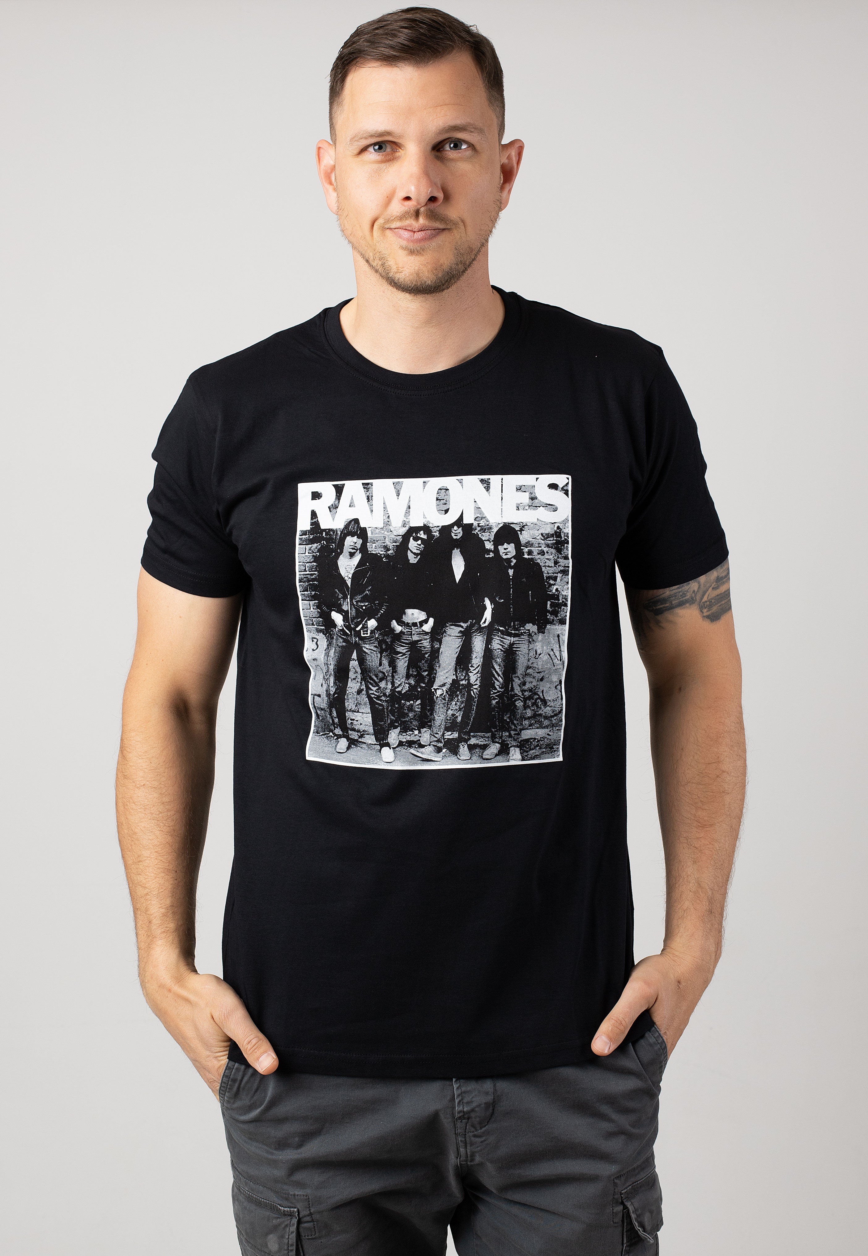 Ramones - 1st Album - T-Shirt | Men-Image