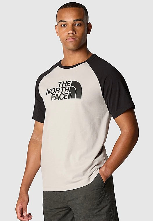 The North Face - Raglan Easy Gravel Grey - T-Shirt | Men-Image