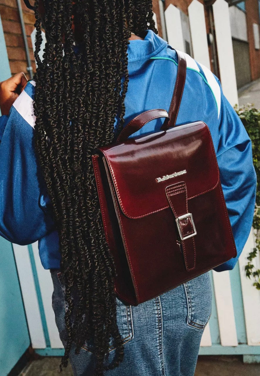 Dr. Martens - Mini Cherry Red Oxford Rub Off - Backpack | Neutral-Image