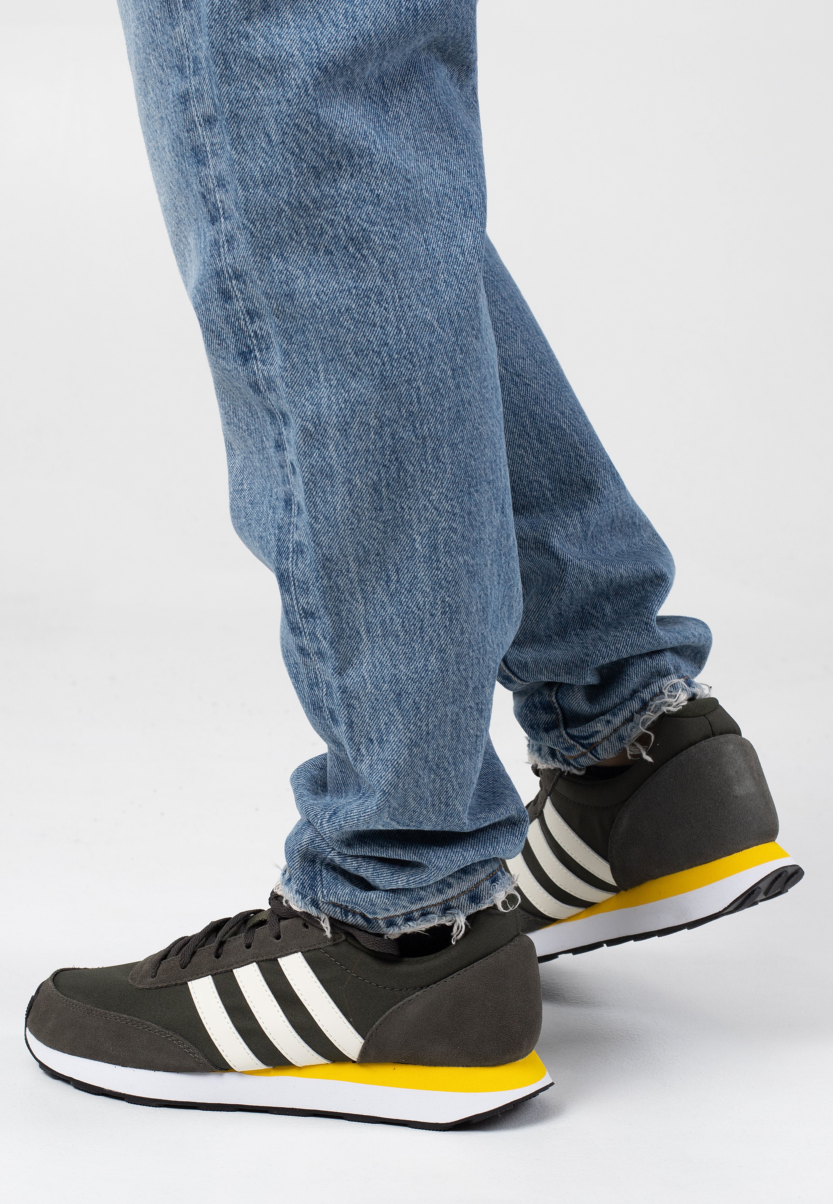 Adidas - Run 60S 3.0 Shaoli/Owhite/Ngtcar - Shoes | Men-Image