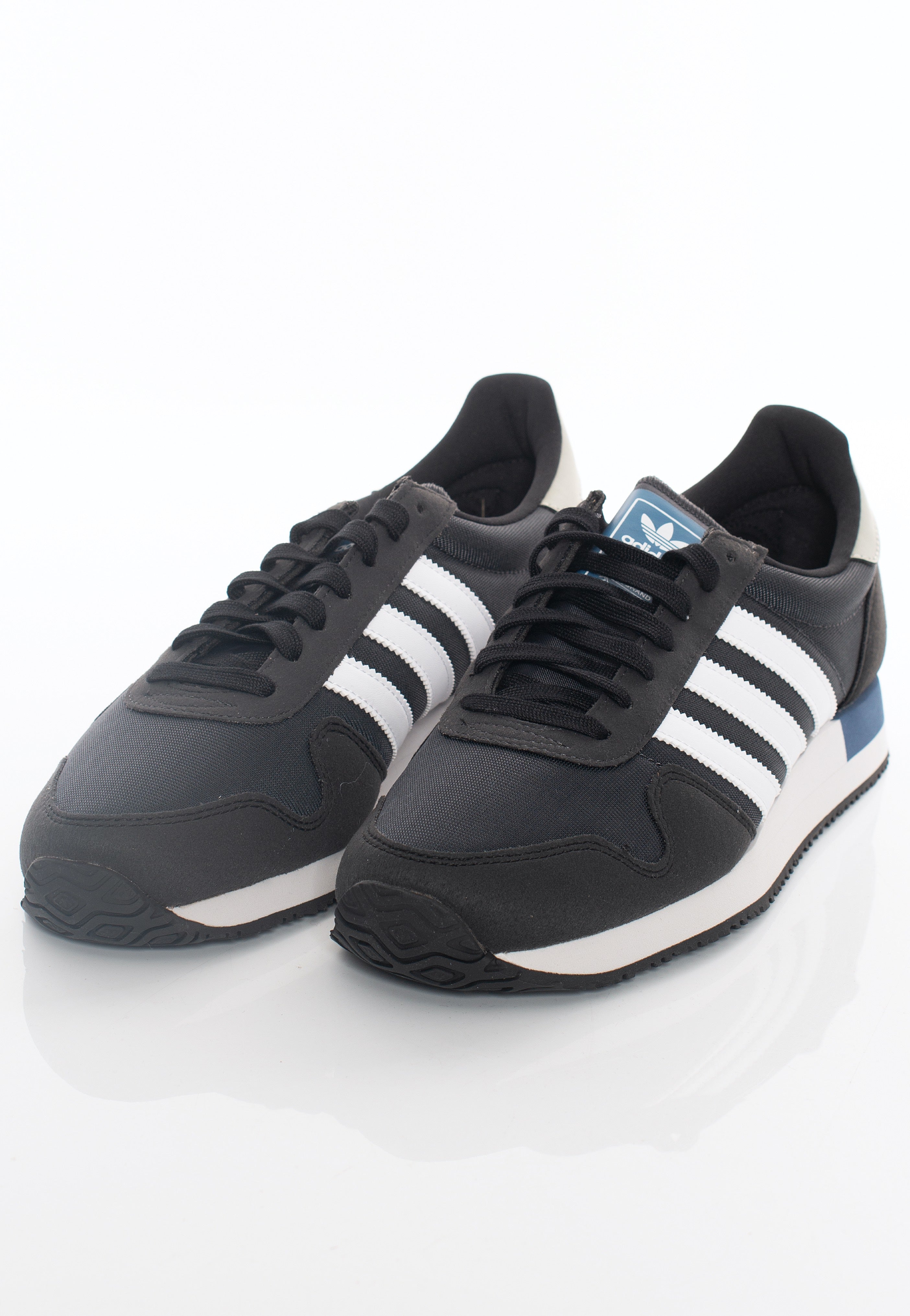 Adidas - Usa 84 Cblack/Ftwwht/Carbon - Shoes | Men-Image