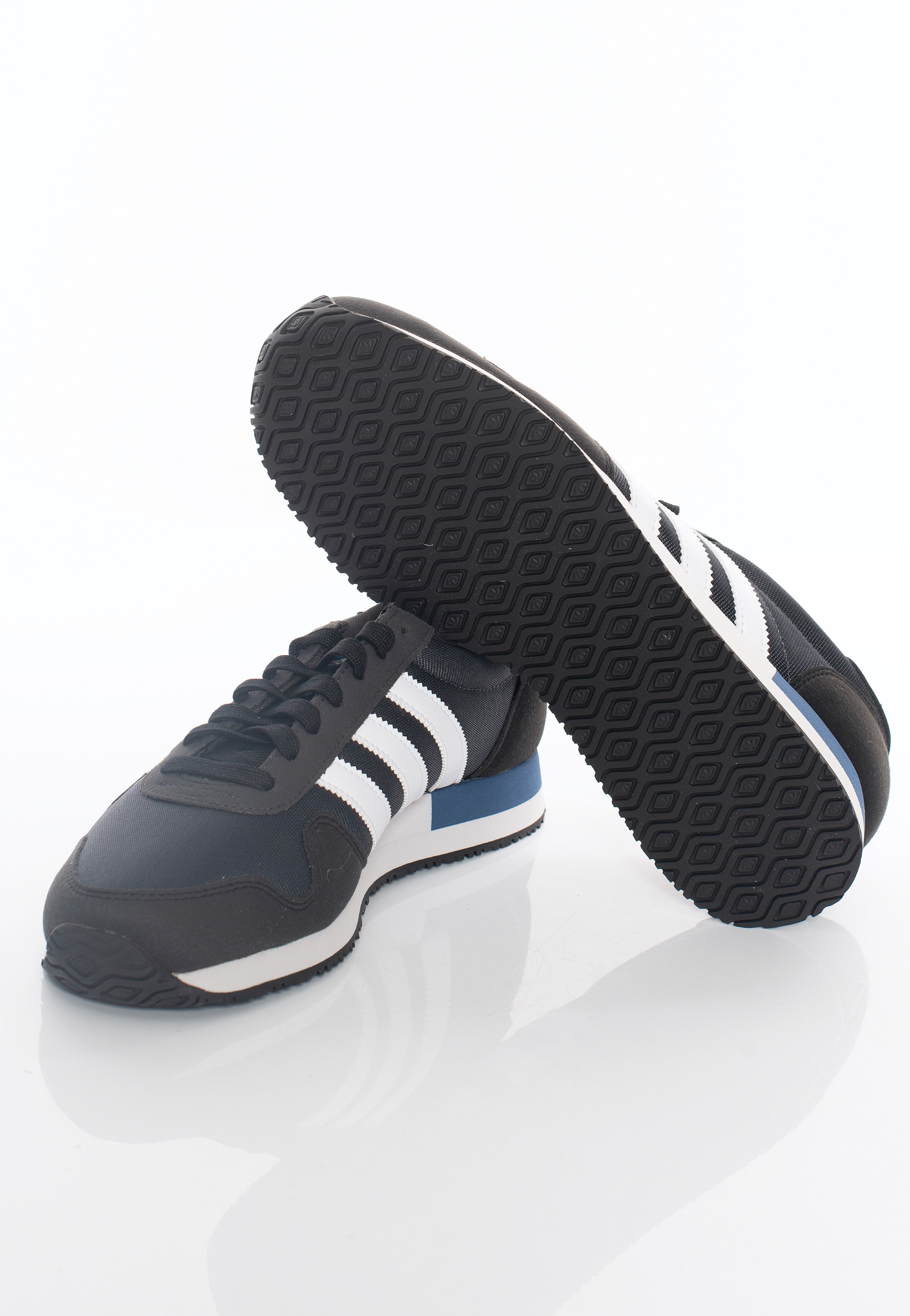 Adidas - Usa 84 Cblack/Ftwwht/Carbon - Shoes | Men-Image