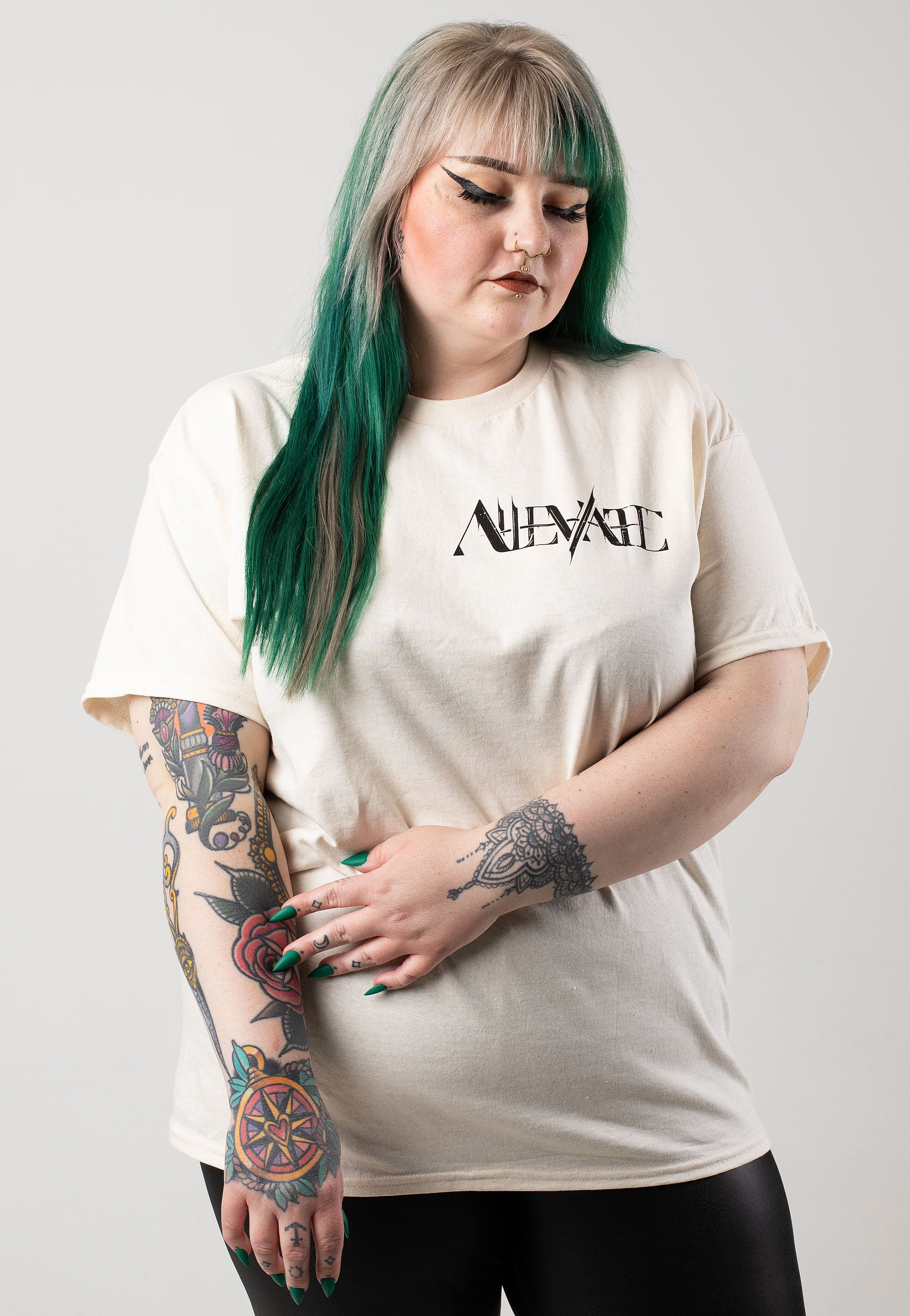 Alleviate - AV Logo Natural - T-Shirt | Women-Image