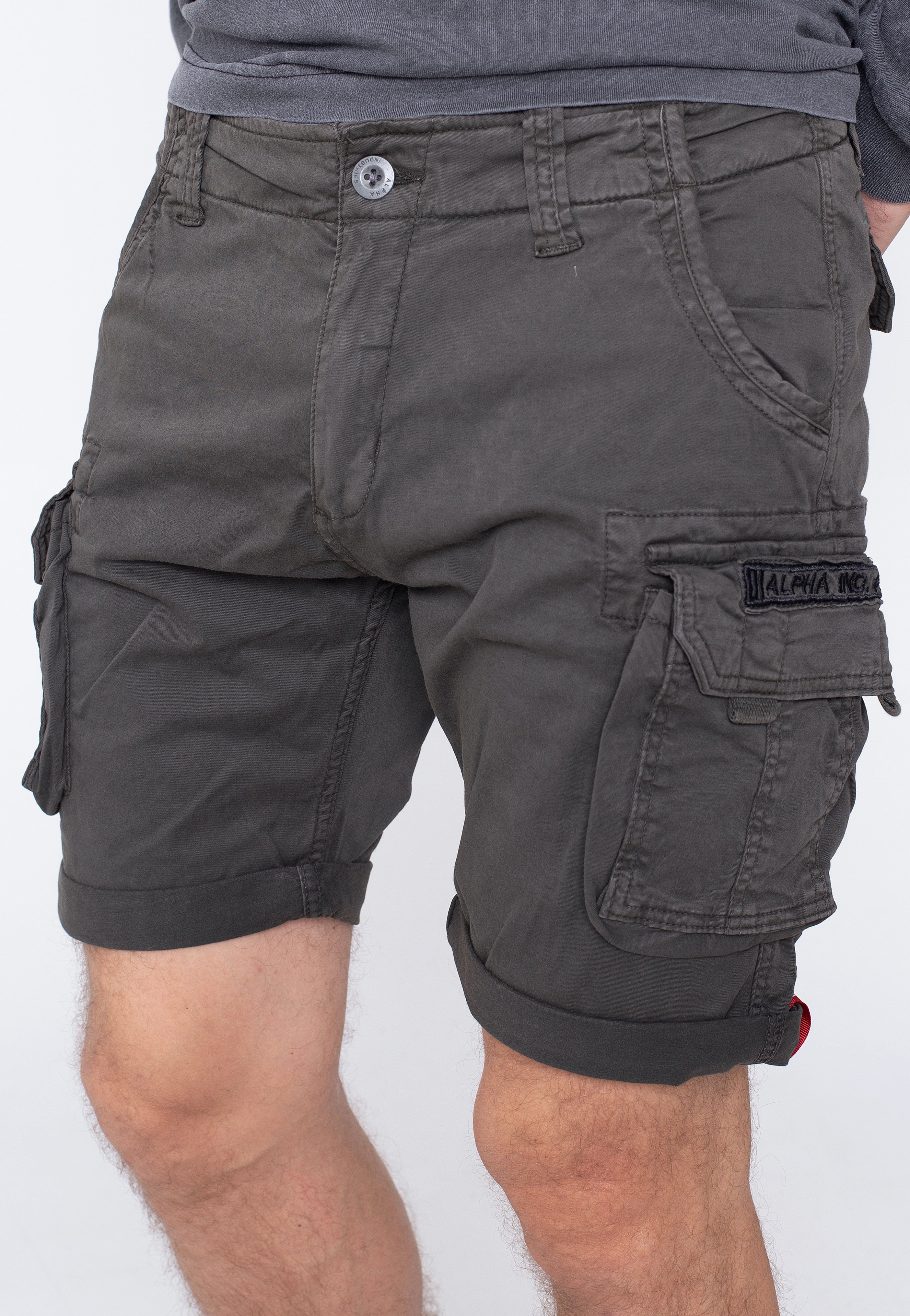 Alpha Industries - Crew Grey Black - Shorts | Men-Image