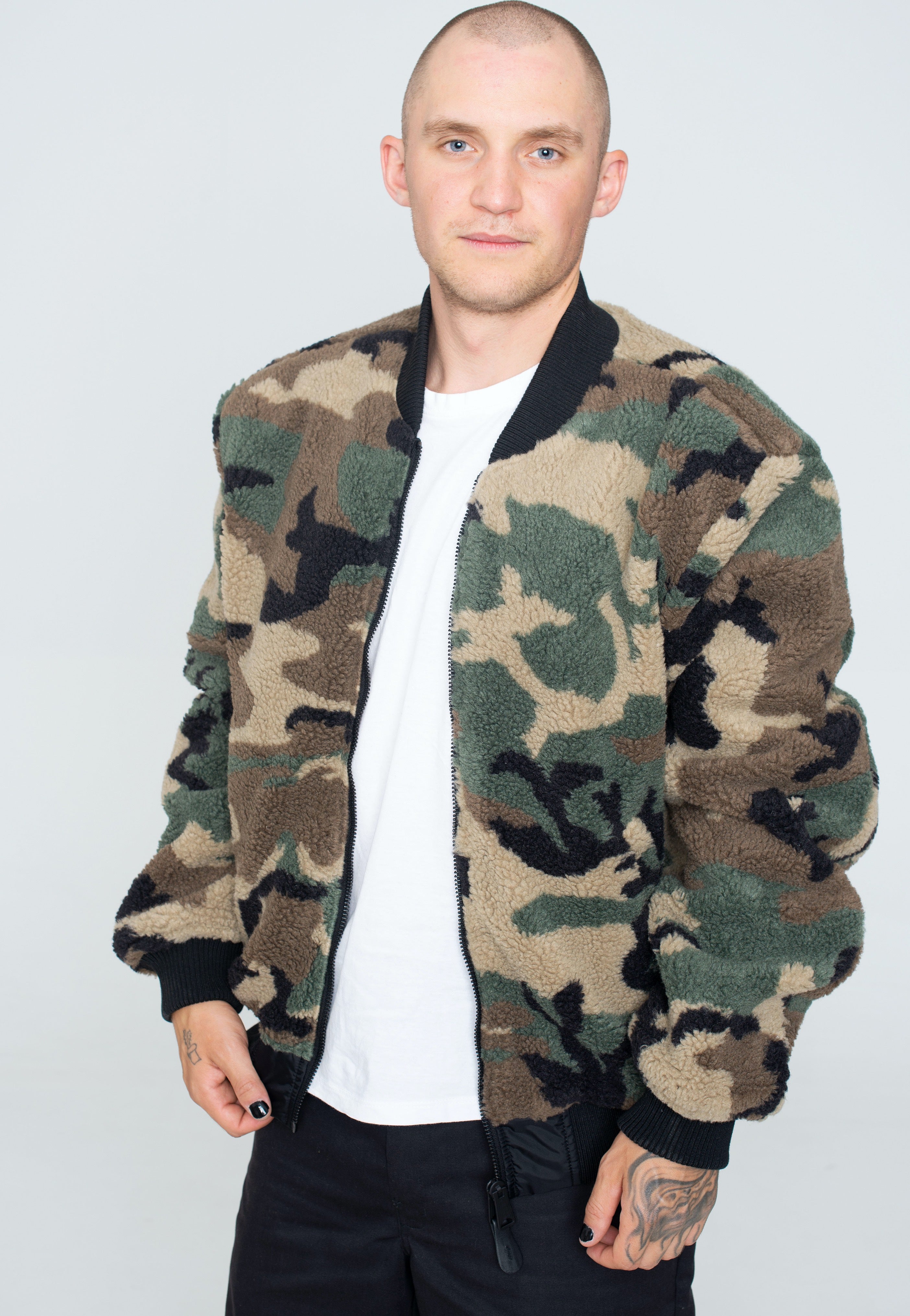 Alpha Industries - MA 1 FLC Rev Black - Jacket | Men-Image