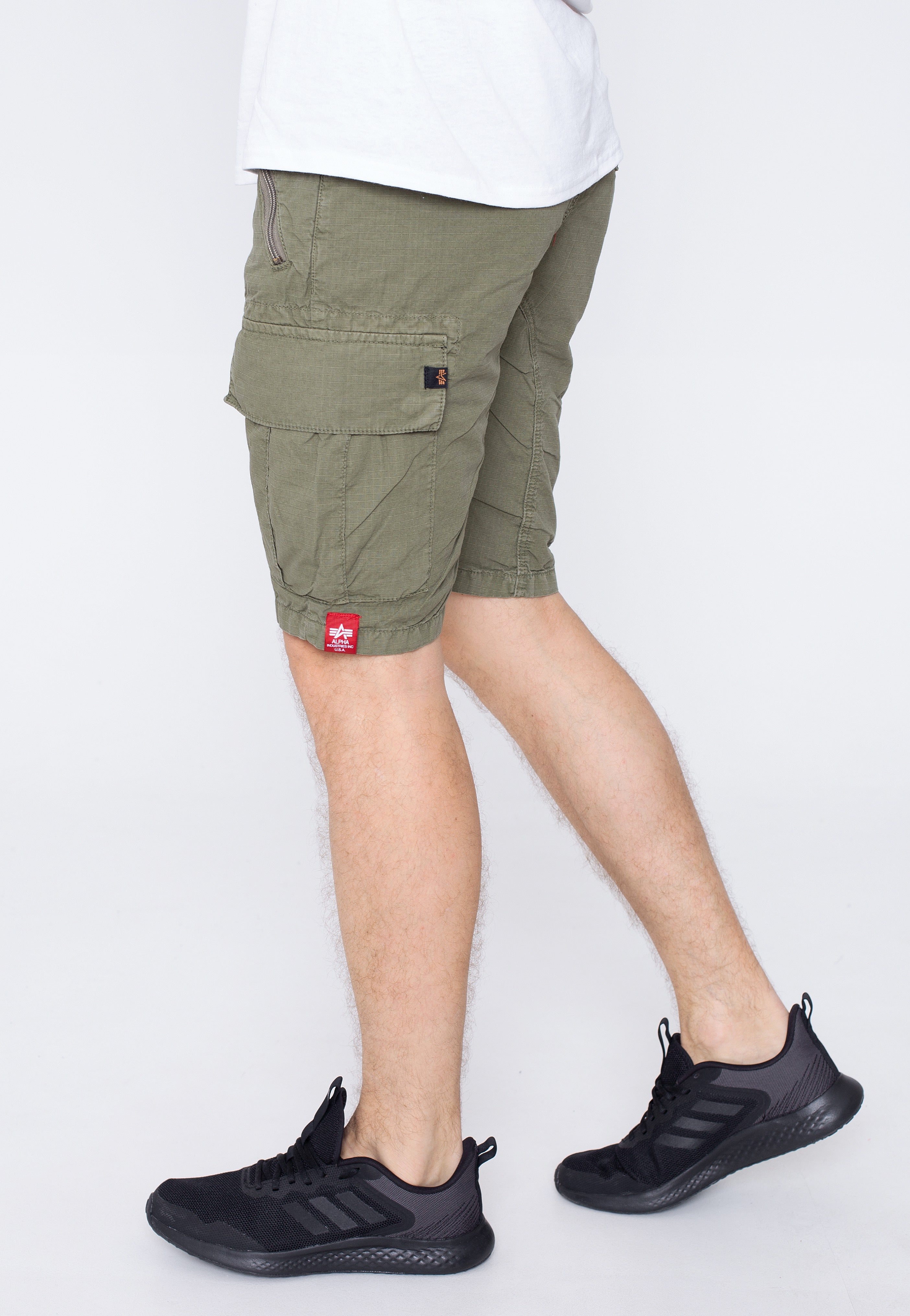 Alpha Industries - Ripstop Jogger Olive - Shorts | Men-Image