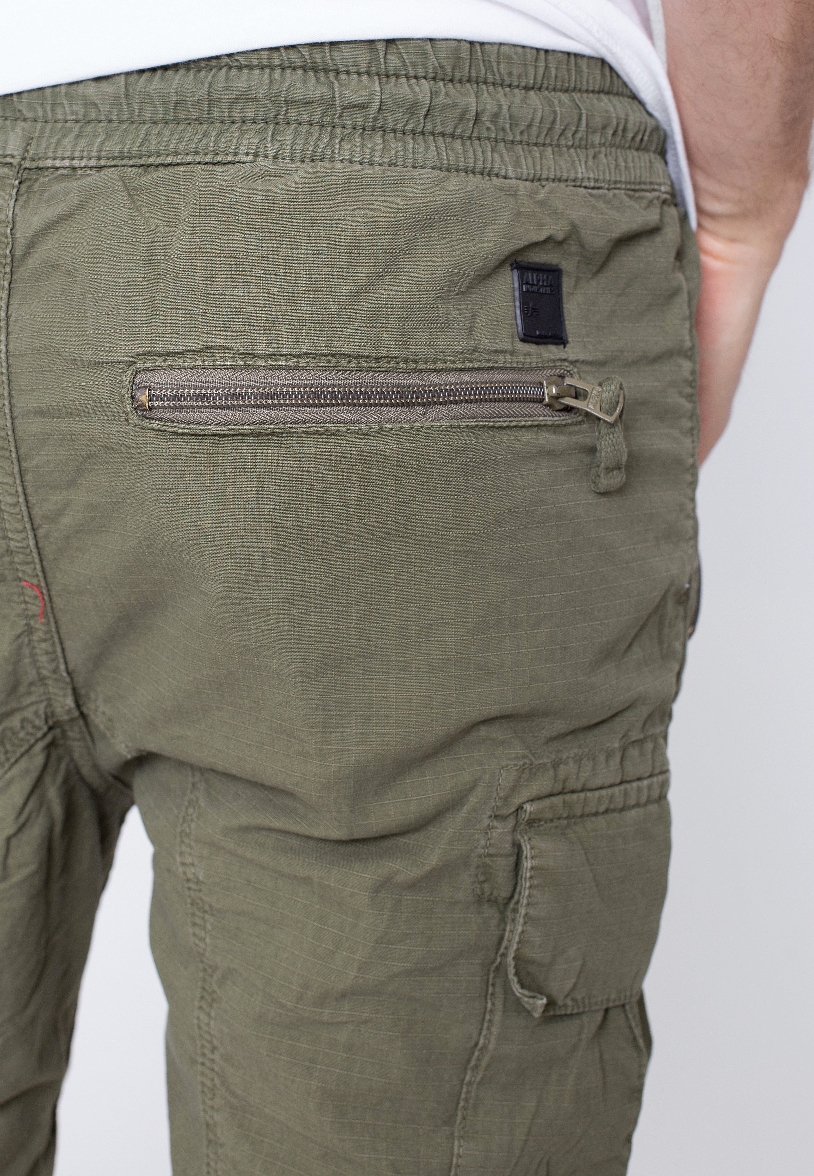 Alpha Industries - Ripstop Jogger Olive - Shorts | Men-Image