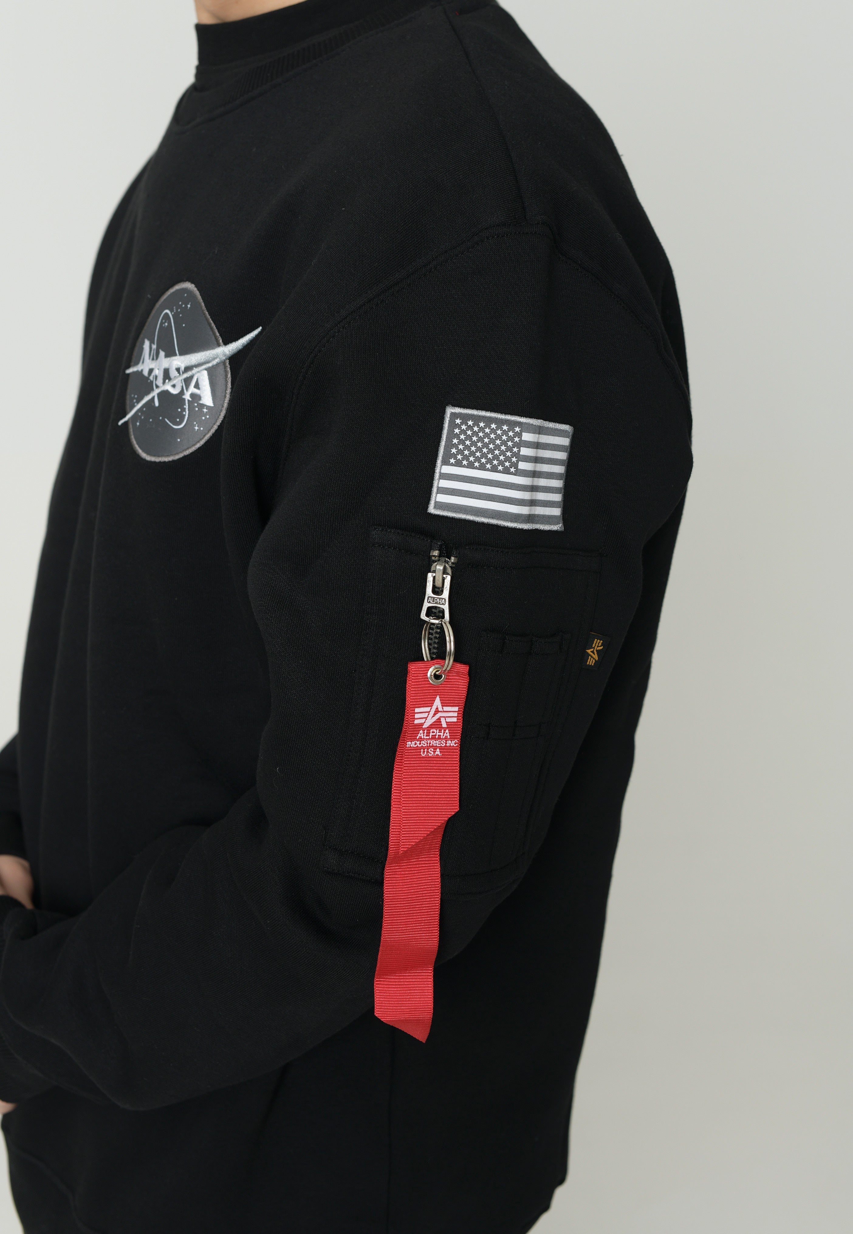 Alpha Industries - Space Shuttle Black - Sweater | Men-Image