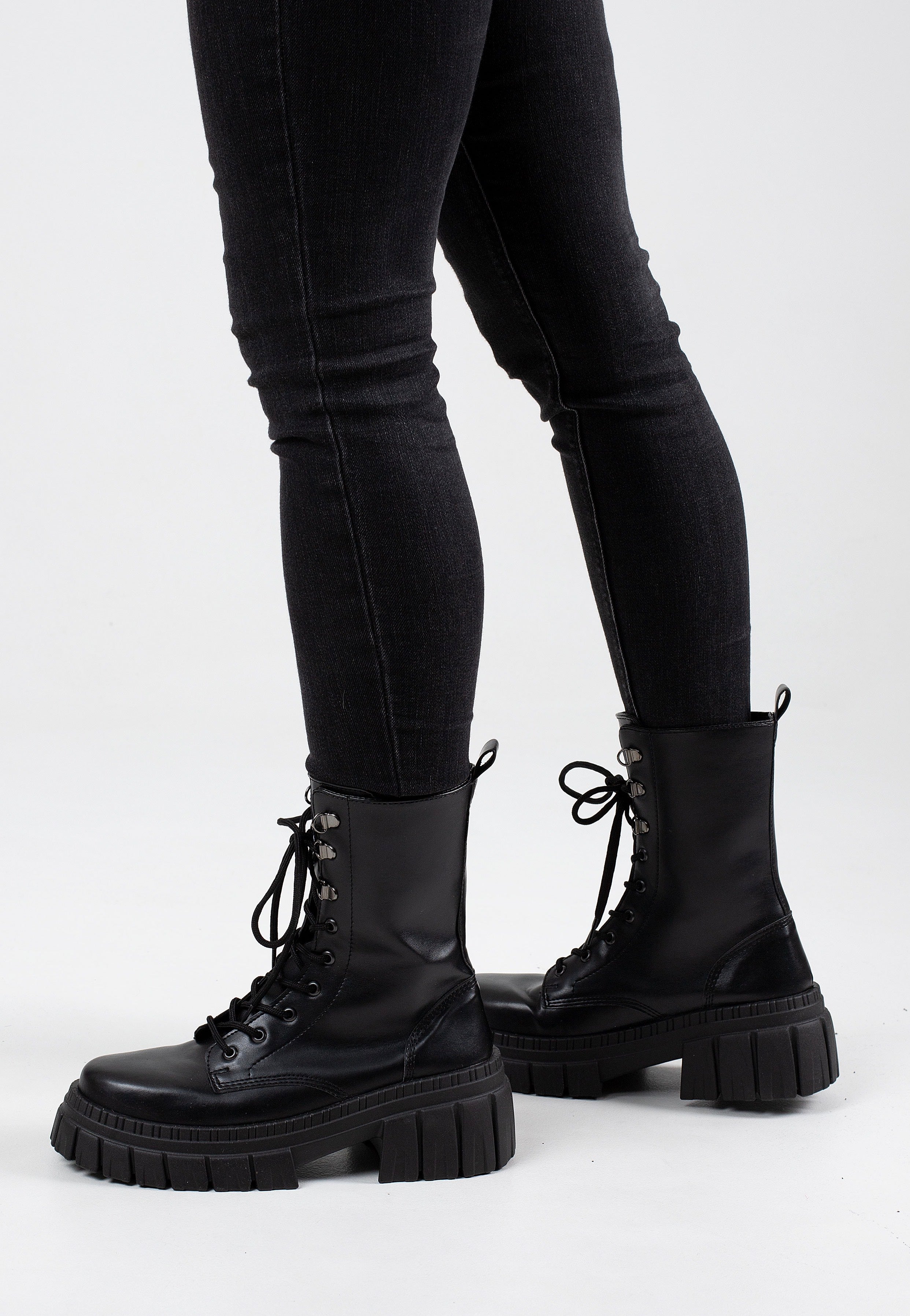 Altercore - Lonnie Black - Girl Shoes | Women-Image