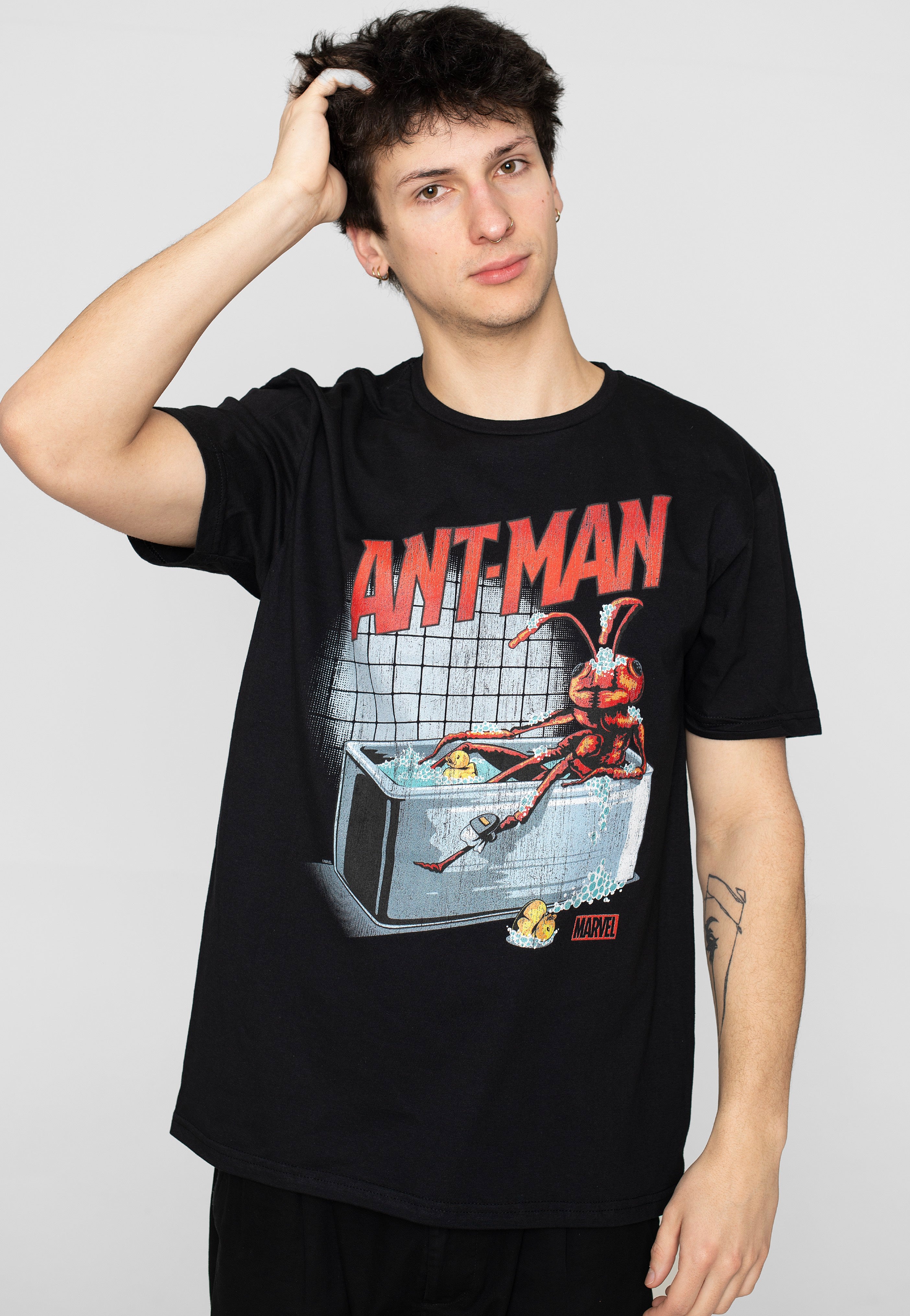 Ant-Man - Bathing Ant - T-Shirt | Men-Image