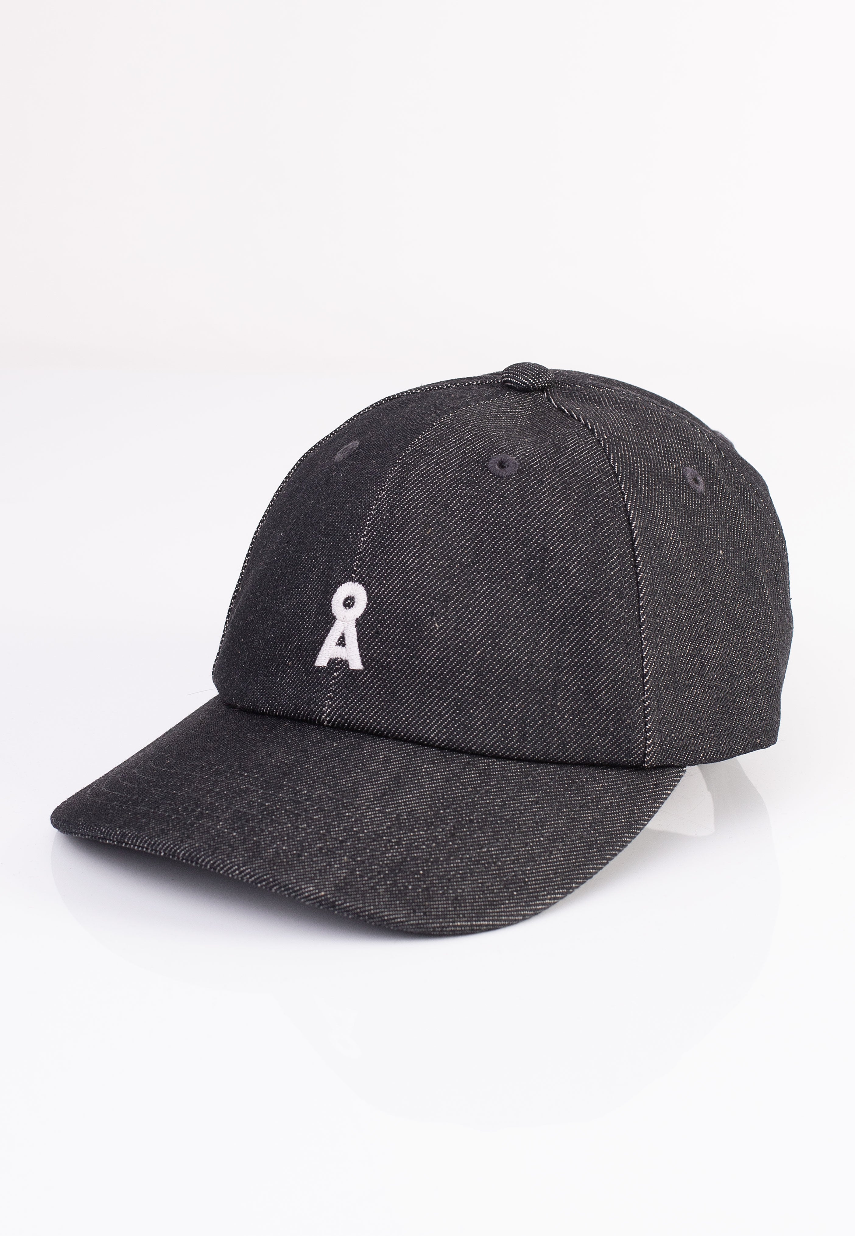 Armedangels - Yenaas Bold Denim Washed Obsidian - Cap | Neutral-Image