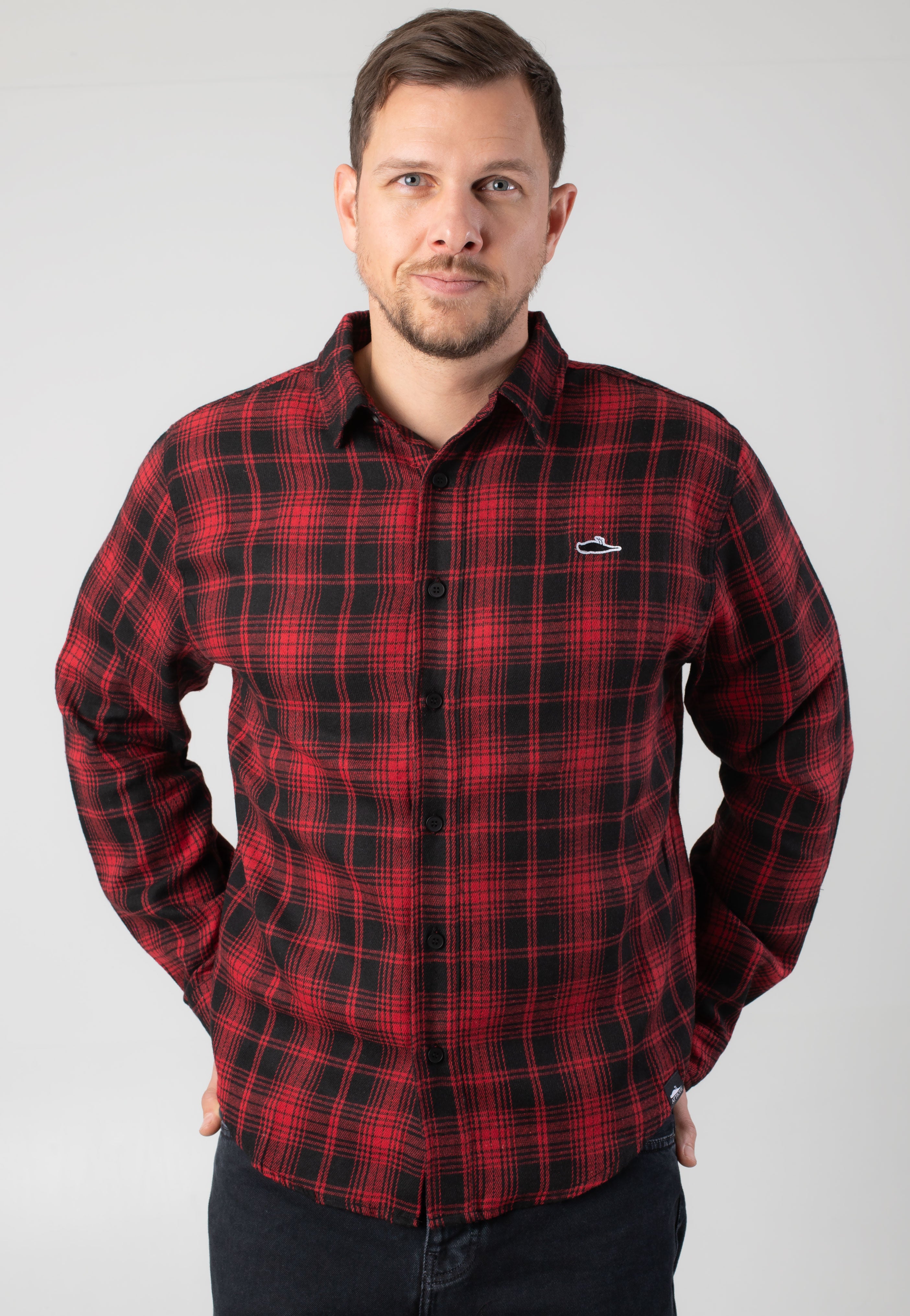 Atticus - Jack Flannel Black/Red - Shirt | Men-Image