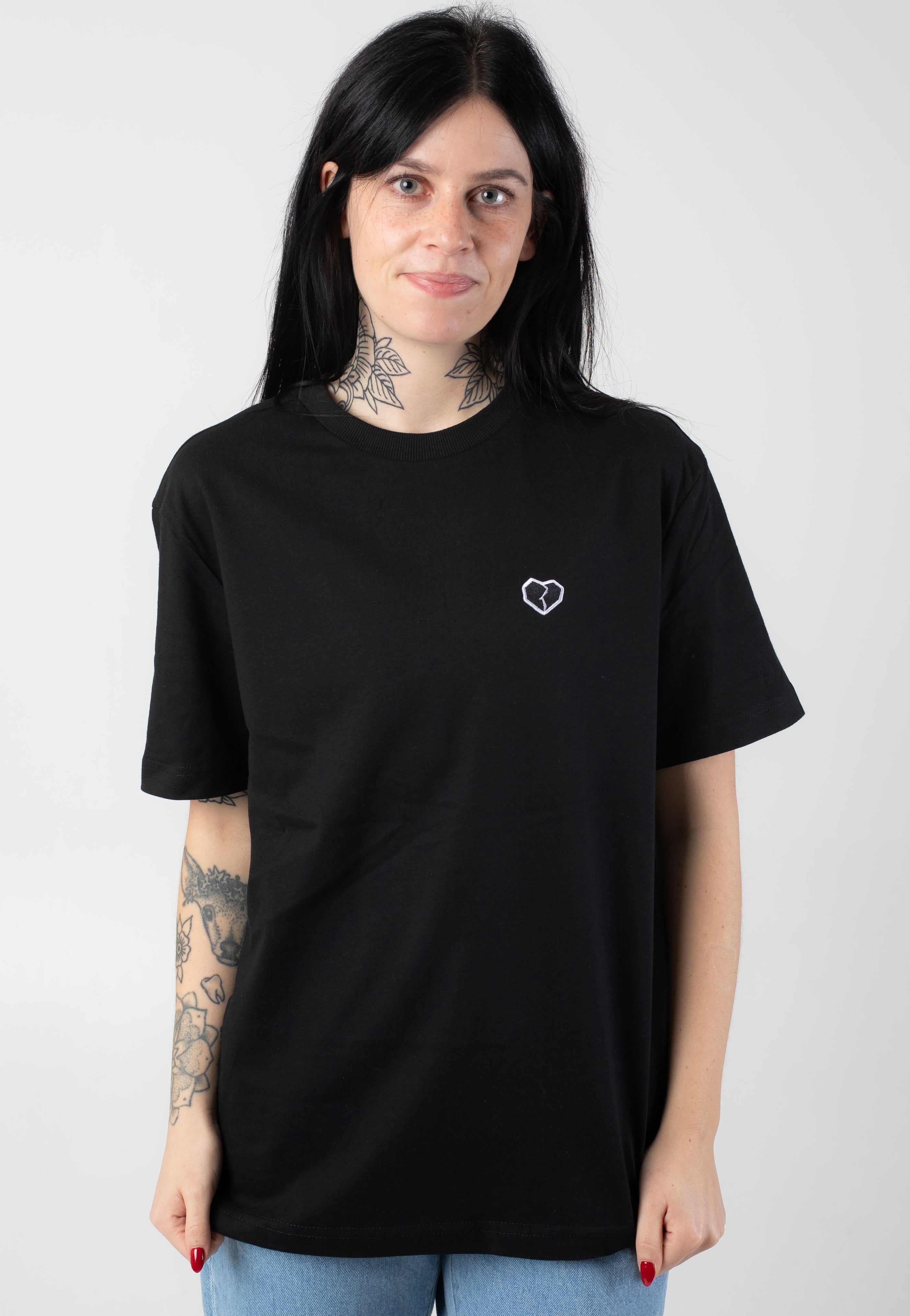 Atticus - Womens Lovley Black - T-Shirt | Women-Image