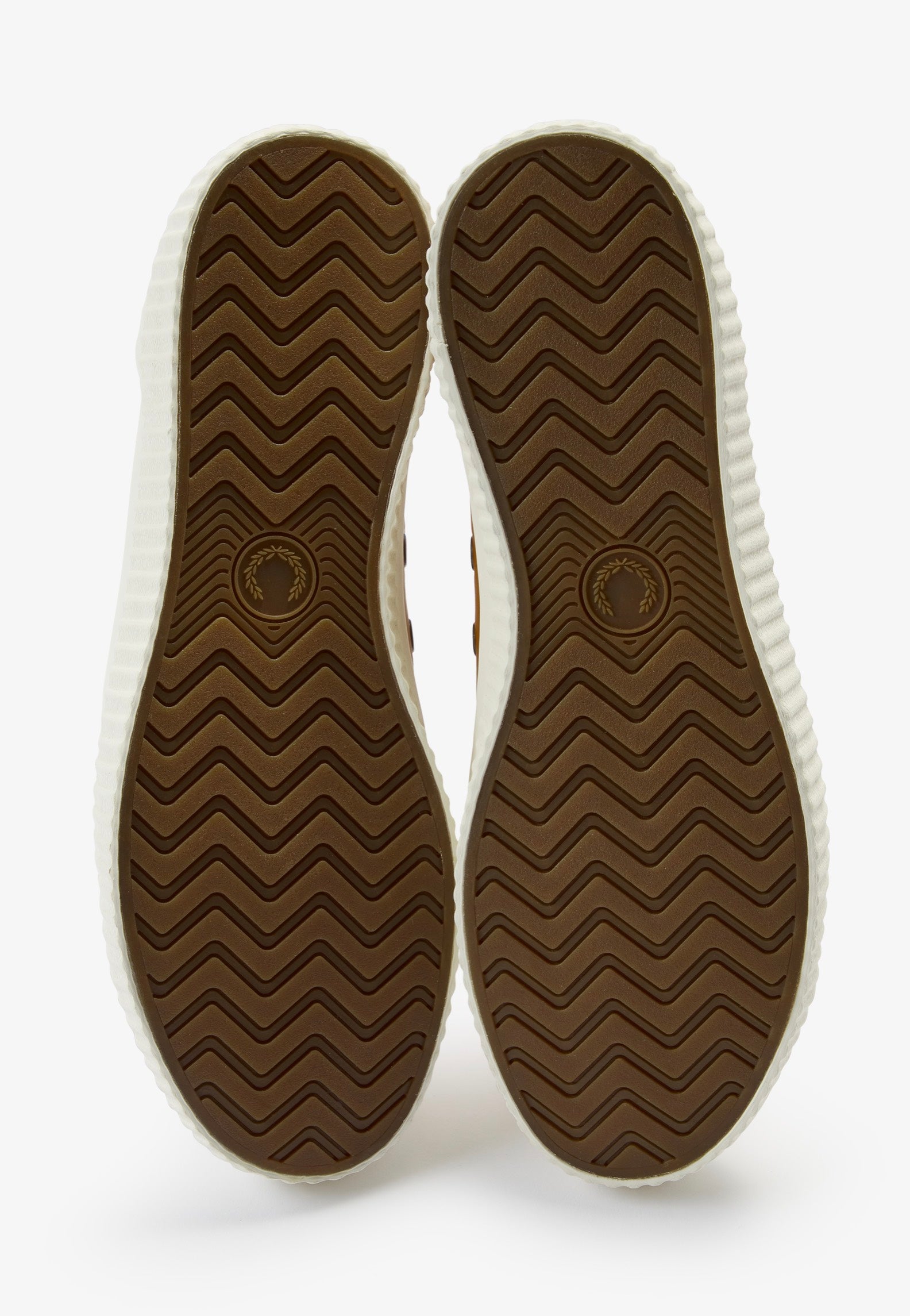 Fred Perry - Hughes Low Canvas Nut Flake - Shoes | Men-Image