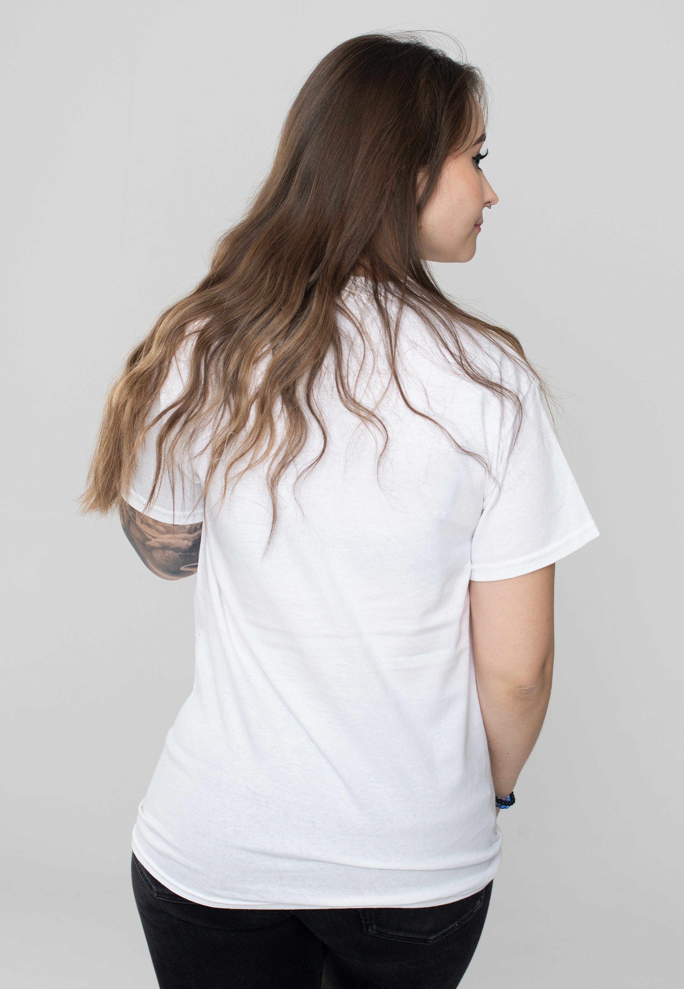 Banks Arcade - Twinkle Logo White - T-Shirt | Women-Image