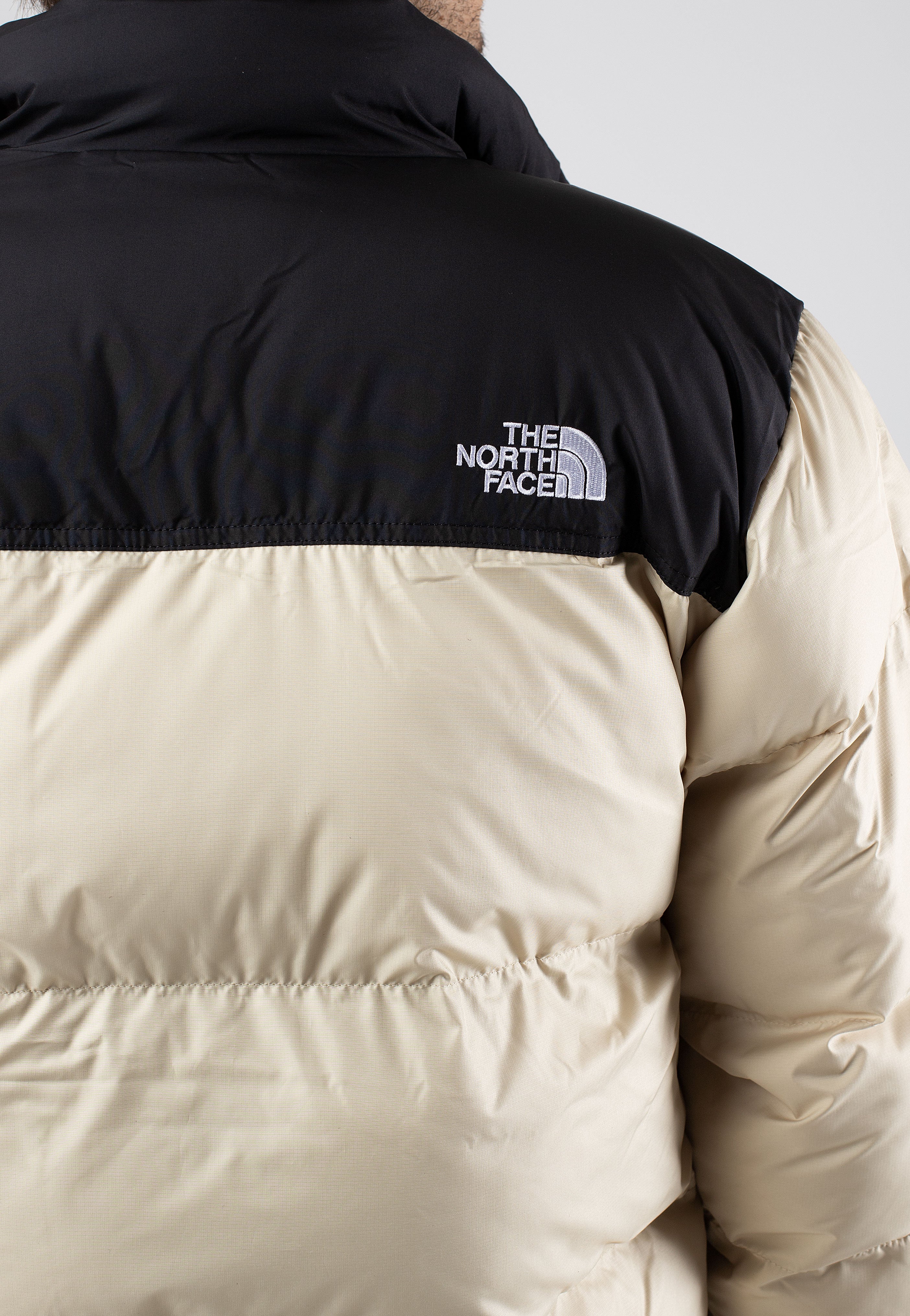 The North Face - Saikuru Gravel/Tnf Black - Jacket | Men-Image