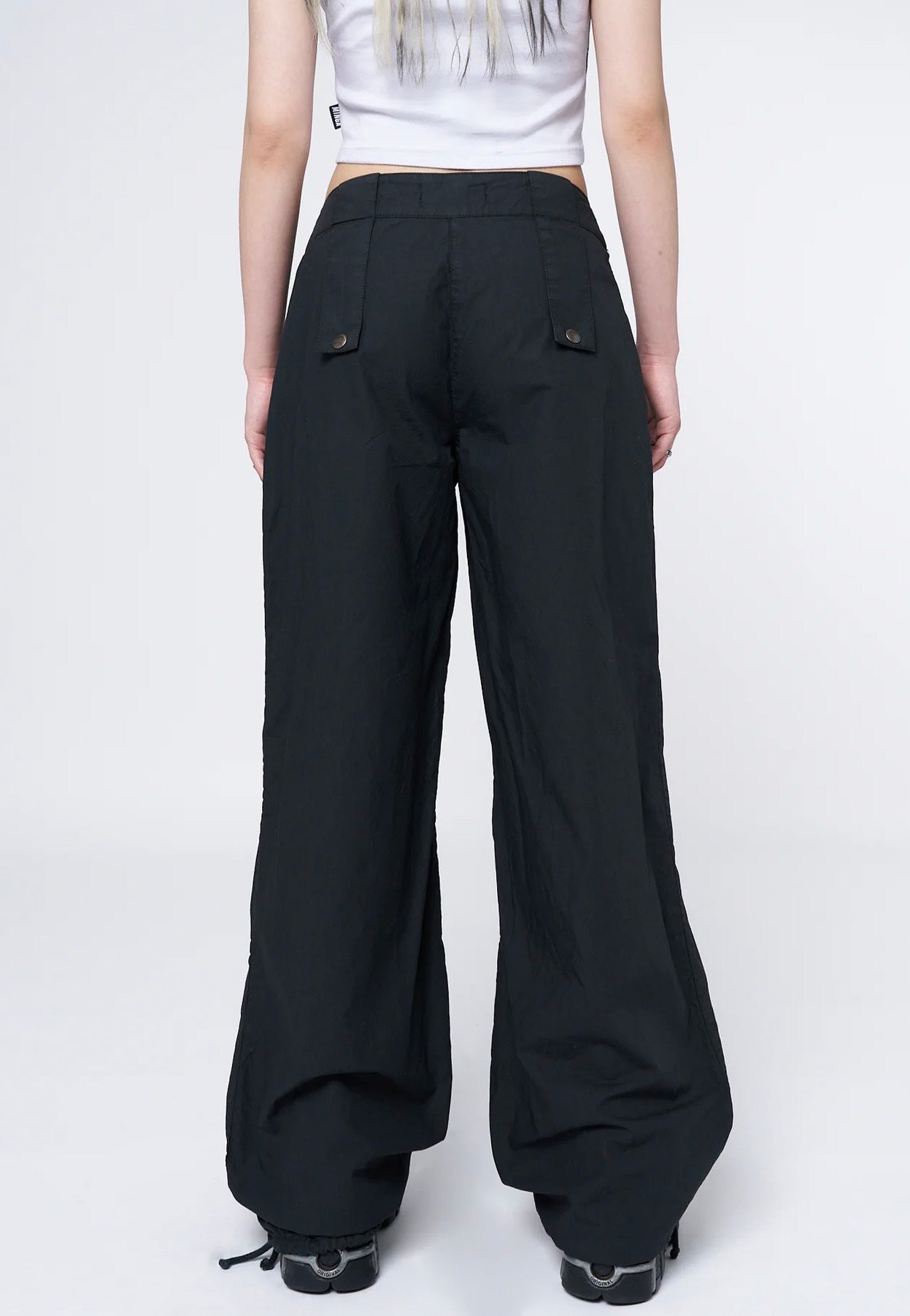 Minga London - Bea Ruched Front Black - Pants | Women-Image