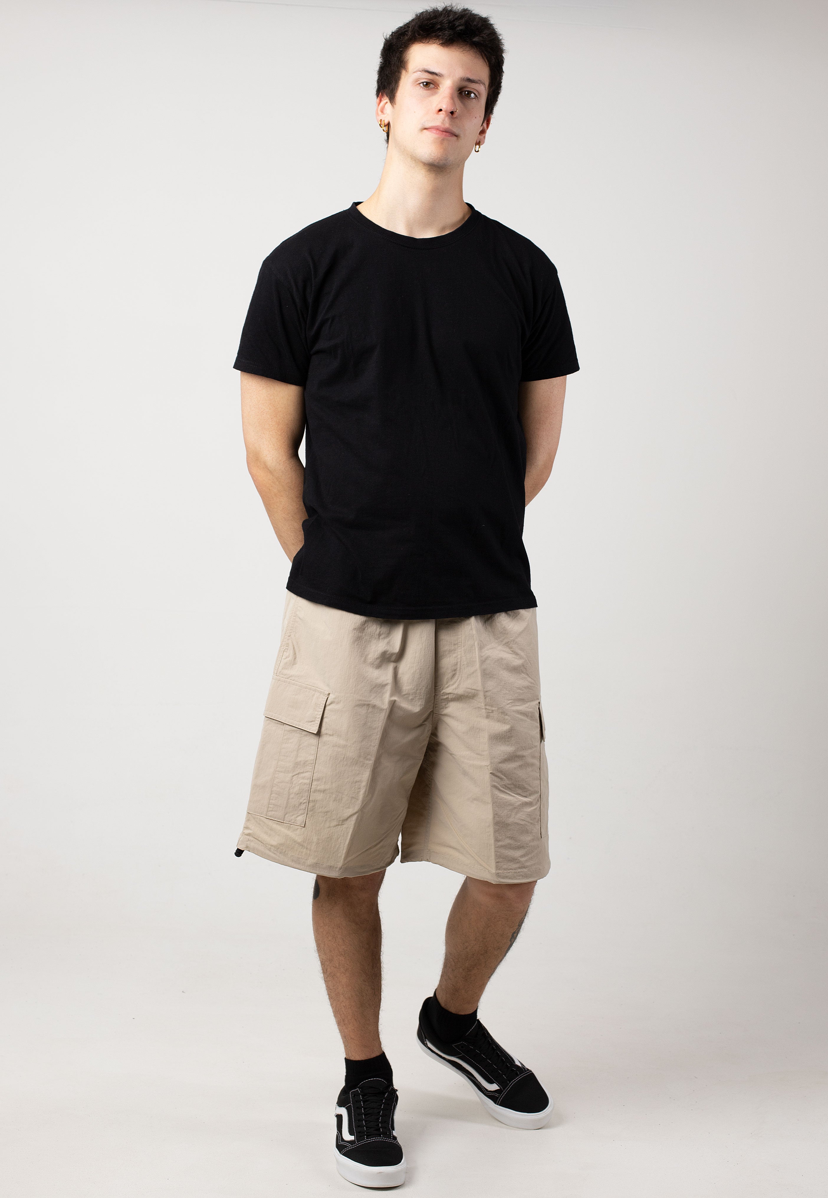 Carhartt WIP - Evers Cargo Wall - Shorts | Men-Image