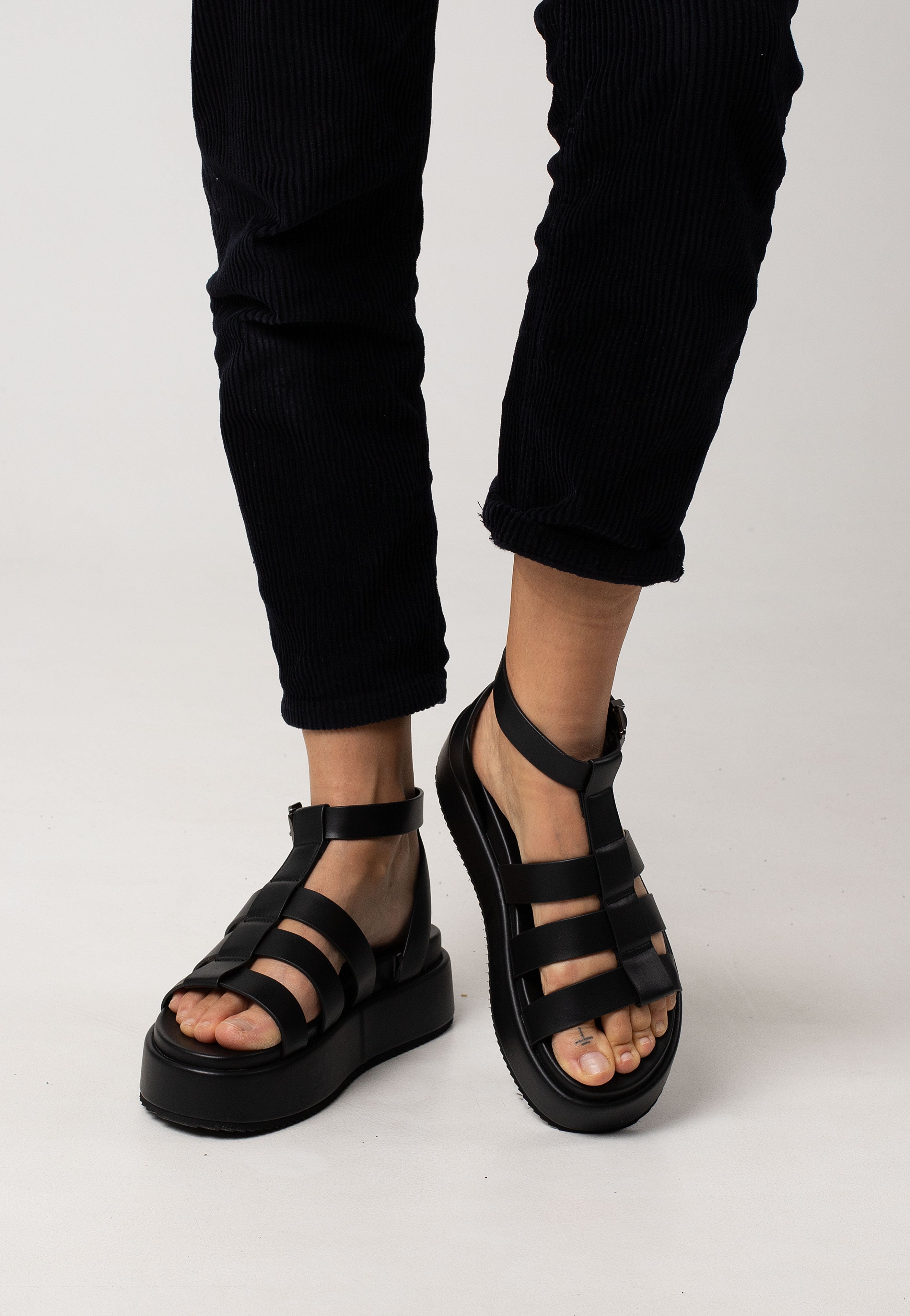 Buffalo - Noa Greek Vegan Nappa Black - Girl Sandals | Women-Image