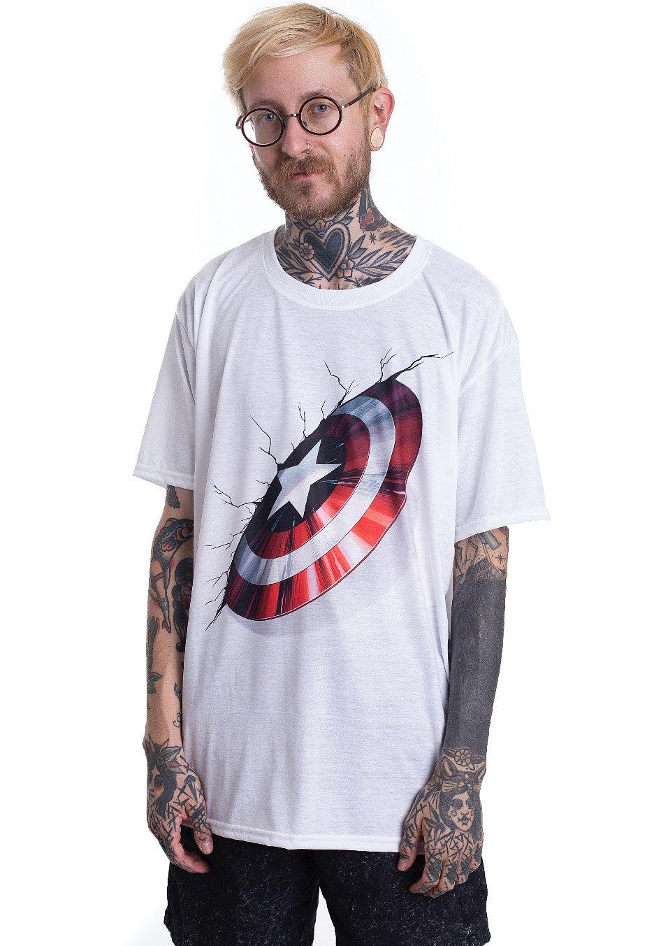 Captain America - America's Shield In White - T-Shirt | Men-Image