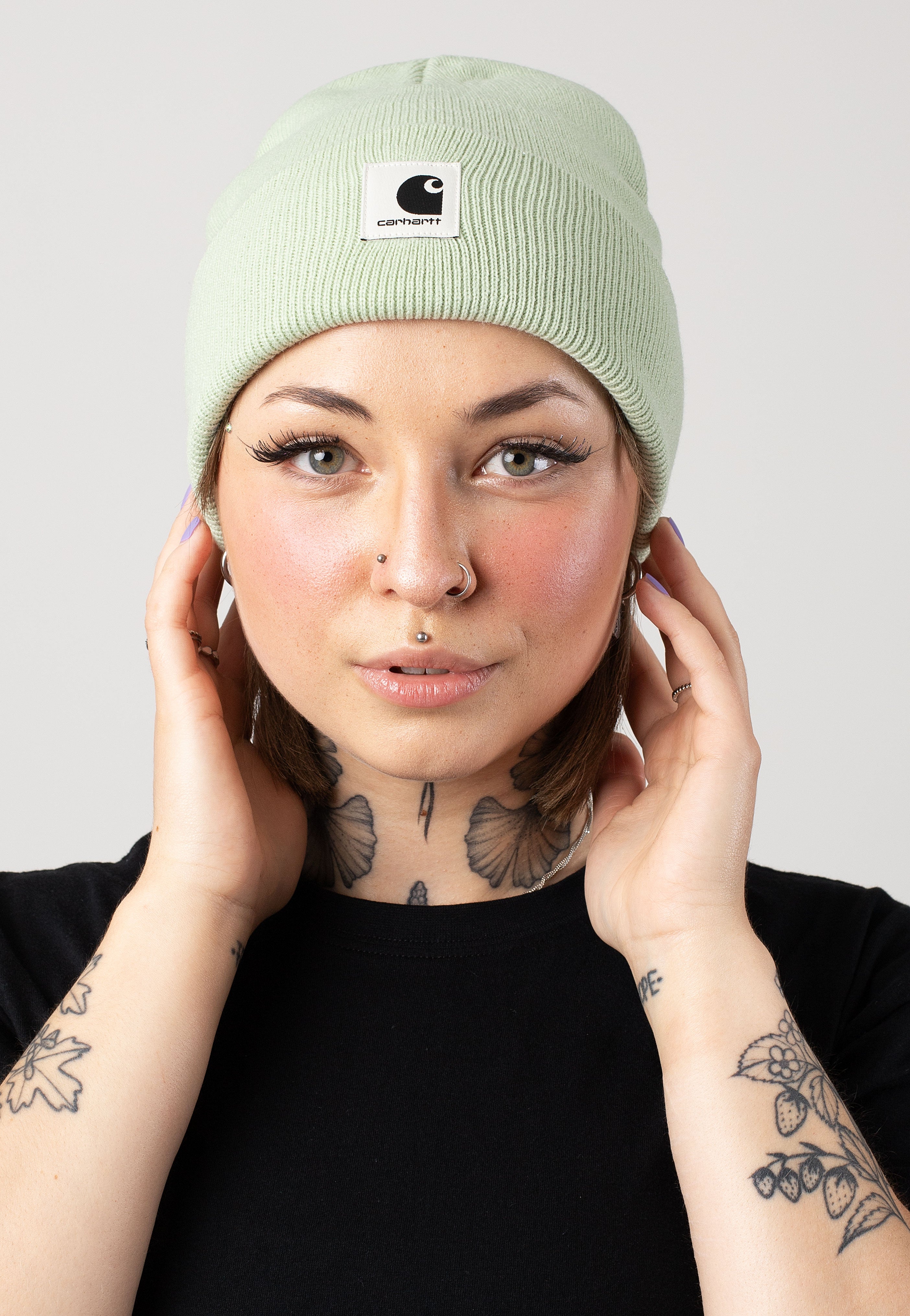 Carhartt WIP - Ashley Charm Green - Beanie | Neutral-Image