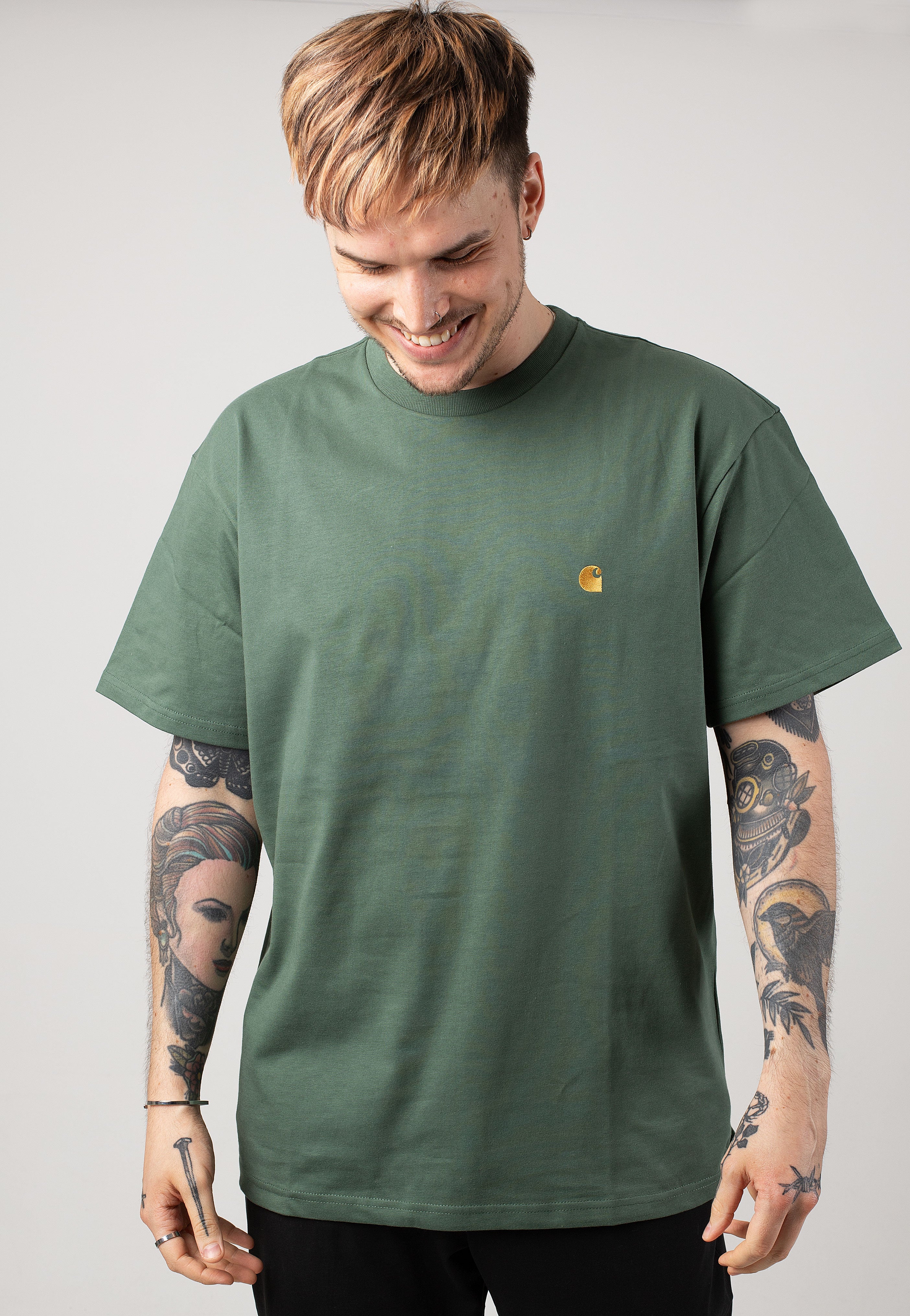 Carhartt WIP - Chase Duck Green/Gold - T-Shirt | Men-Image