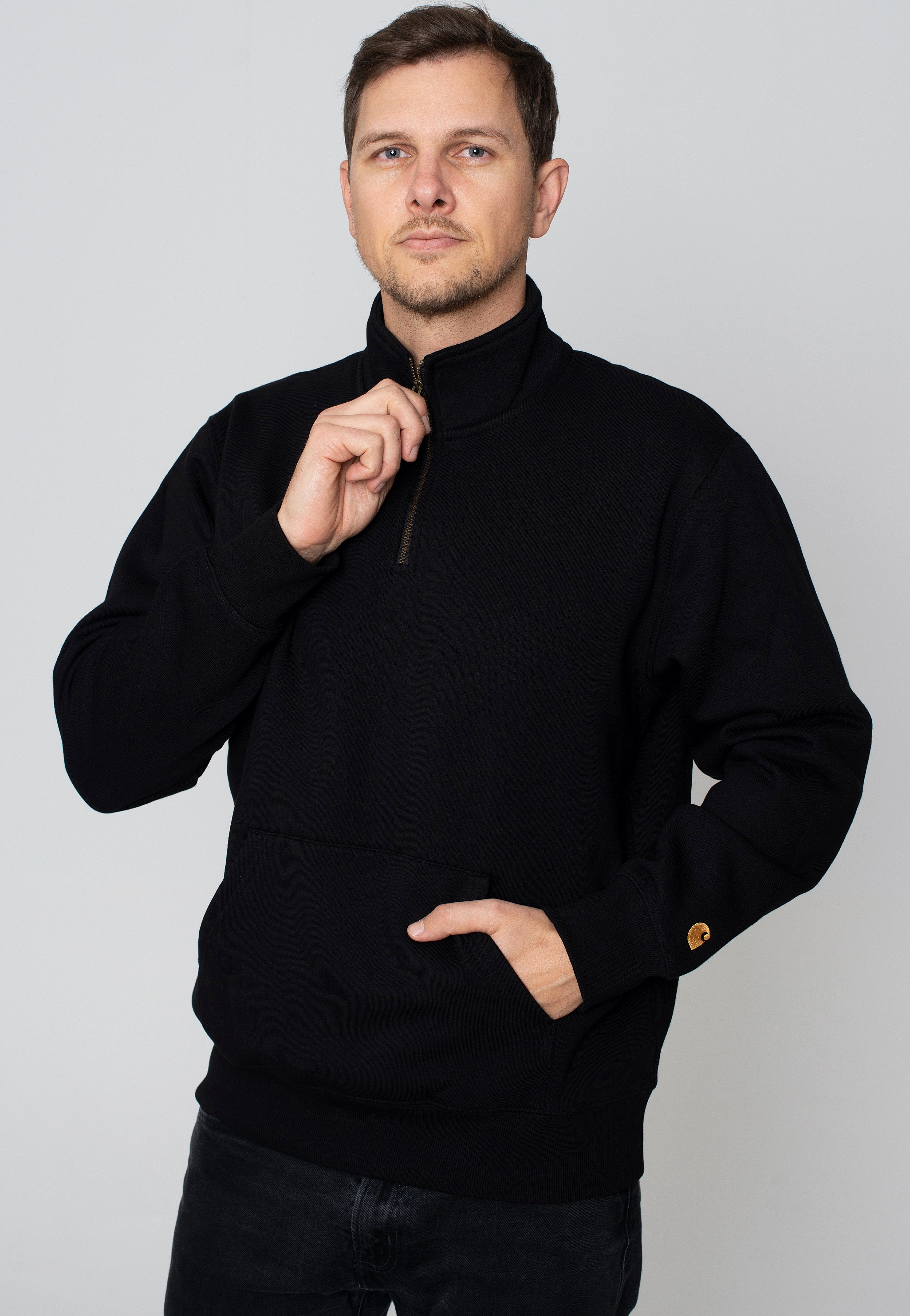 Carhartt WIP - Chase Neck Zip Black/Gold - Sweater | Men-Image