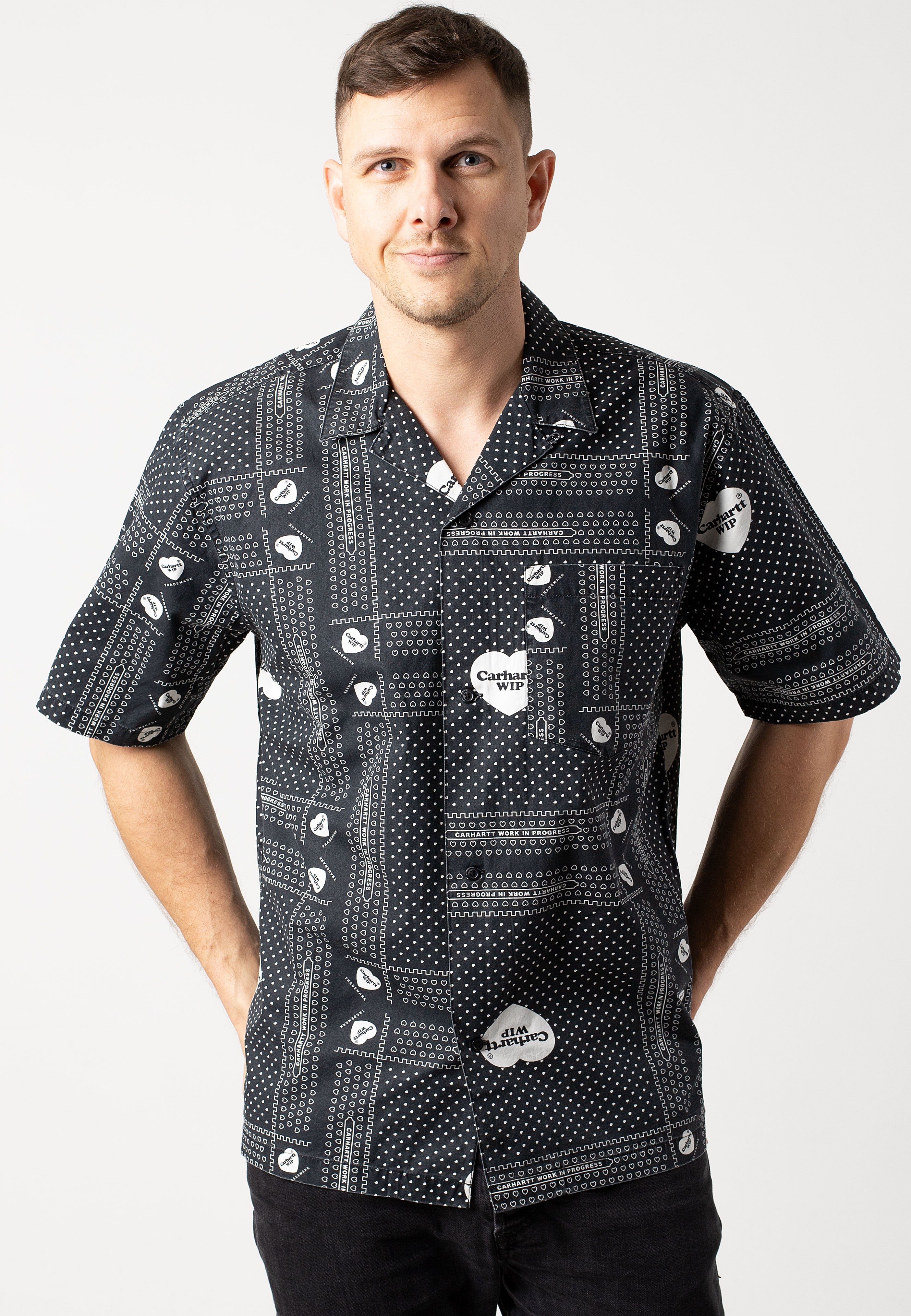 Carhartt WIP - Heart Bandana Heart Bandana Print/Black - Shirt | Men-Image