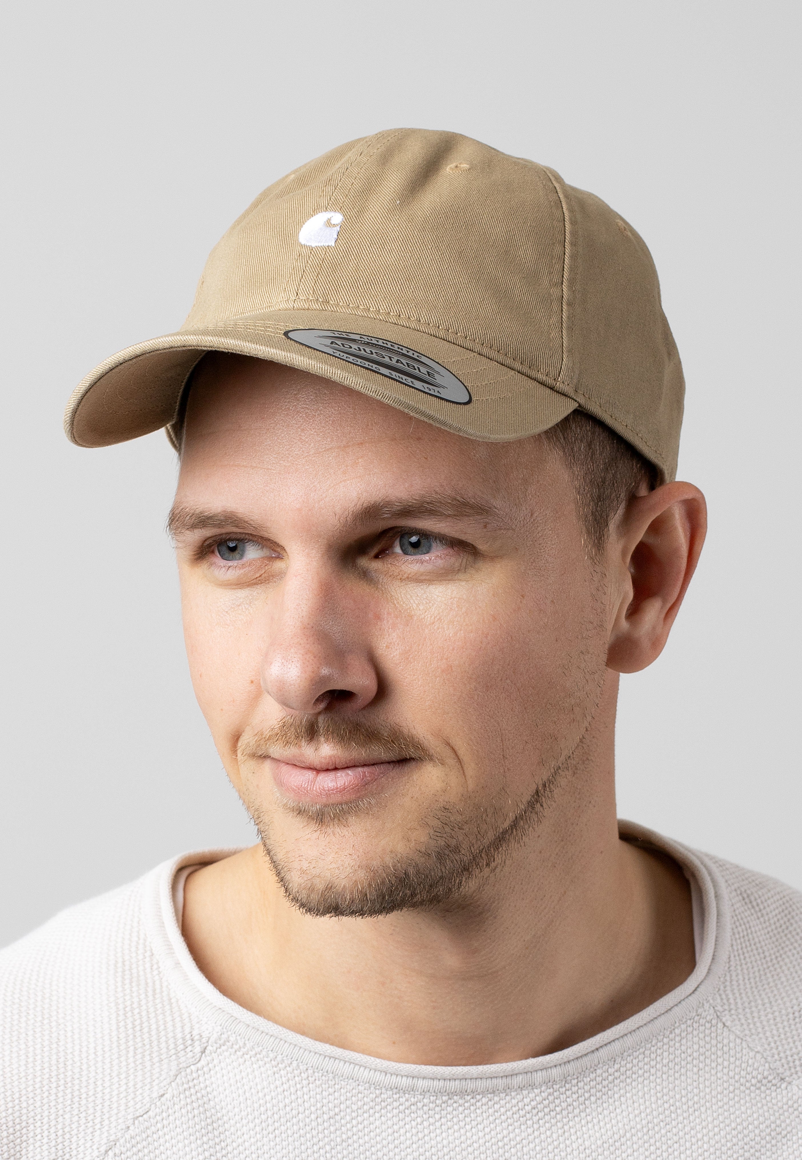 Carhartt WIP - Madison Logo Agate/White - Cap | Neutral-Image