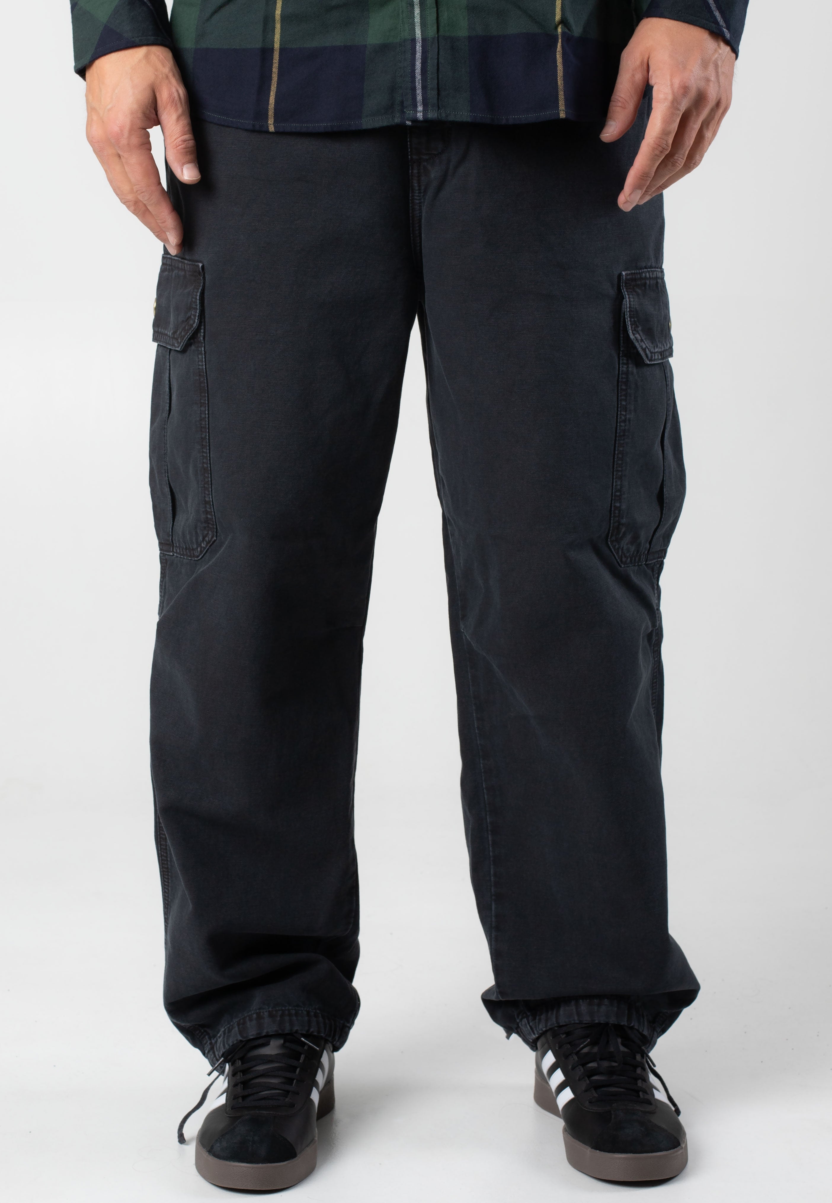 Carhartt WIP - Stanton Cargo Stone Dyed Black - Pants | Men-Image