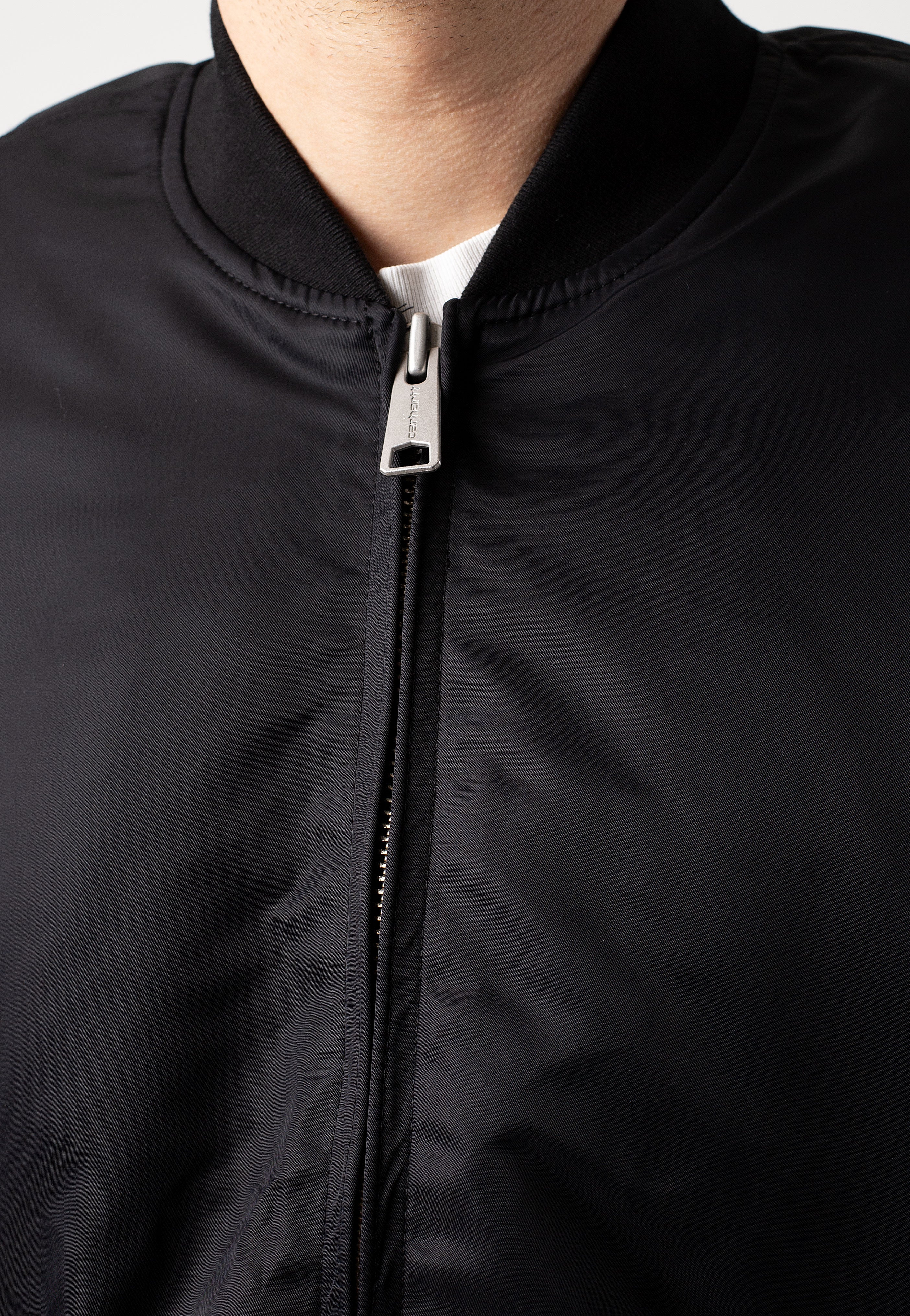 Carhartt WIP - Otley Bomber Black - Jacket | Men-Image