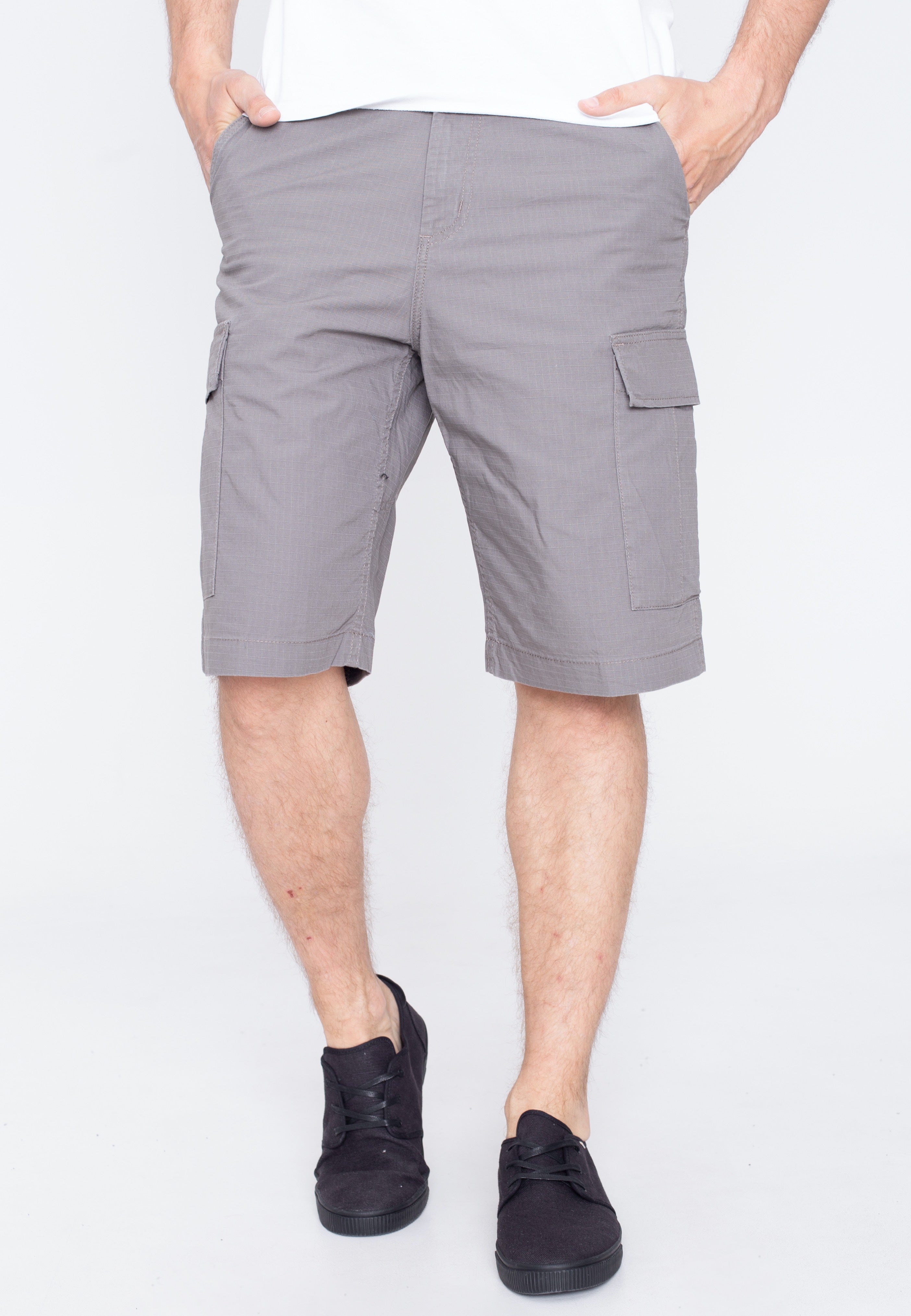 Carhartt WIP - Regular Cargo Anchor Rinsed - Shorts | Men-Image