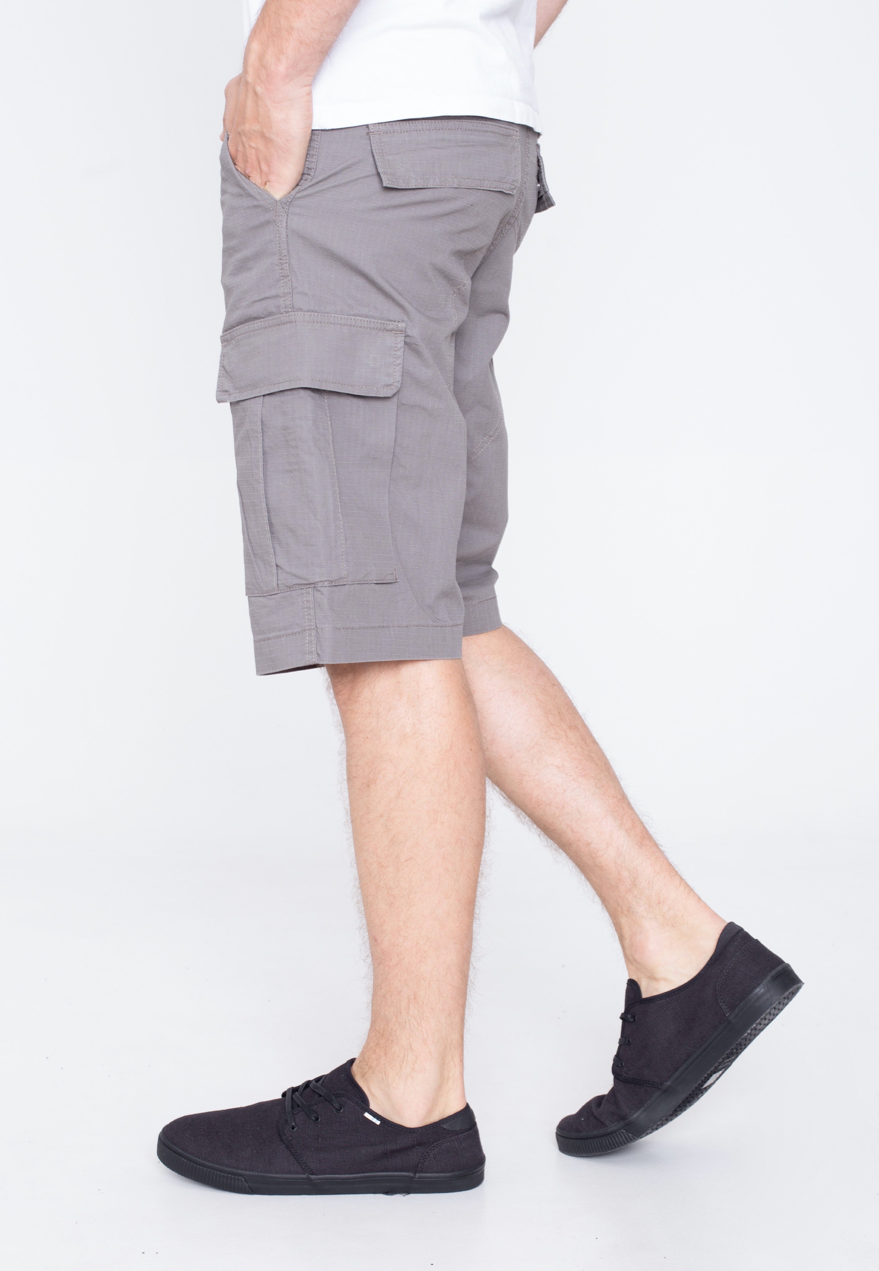 Carhartt WIP - Regular Cargo Anchor Rinsed - Shorts | Men-Image