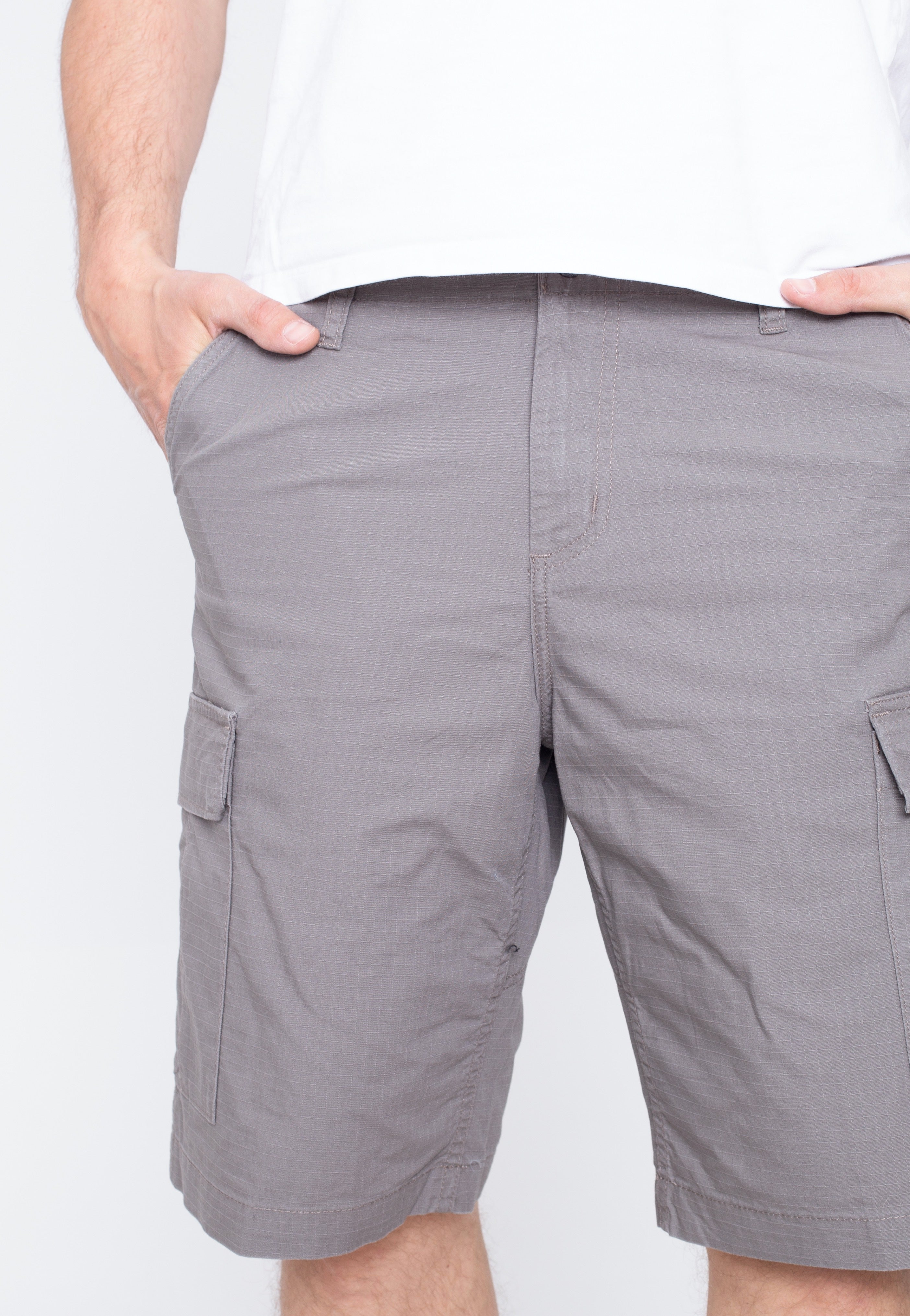 Carhartt WIP - Regular Cargo Anchor Rinsed - Shorts | Men-Image