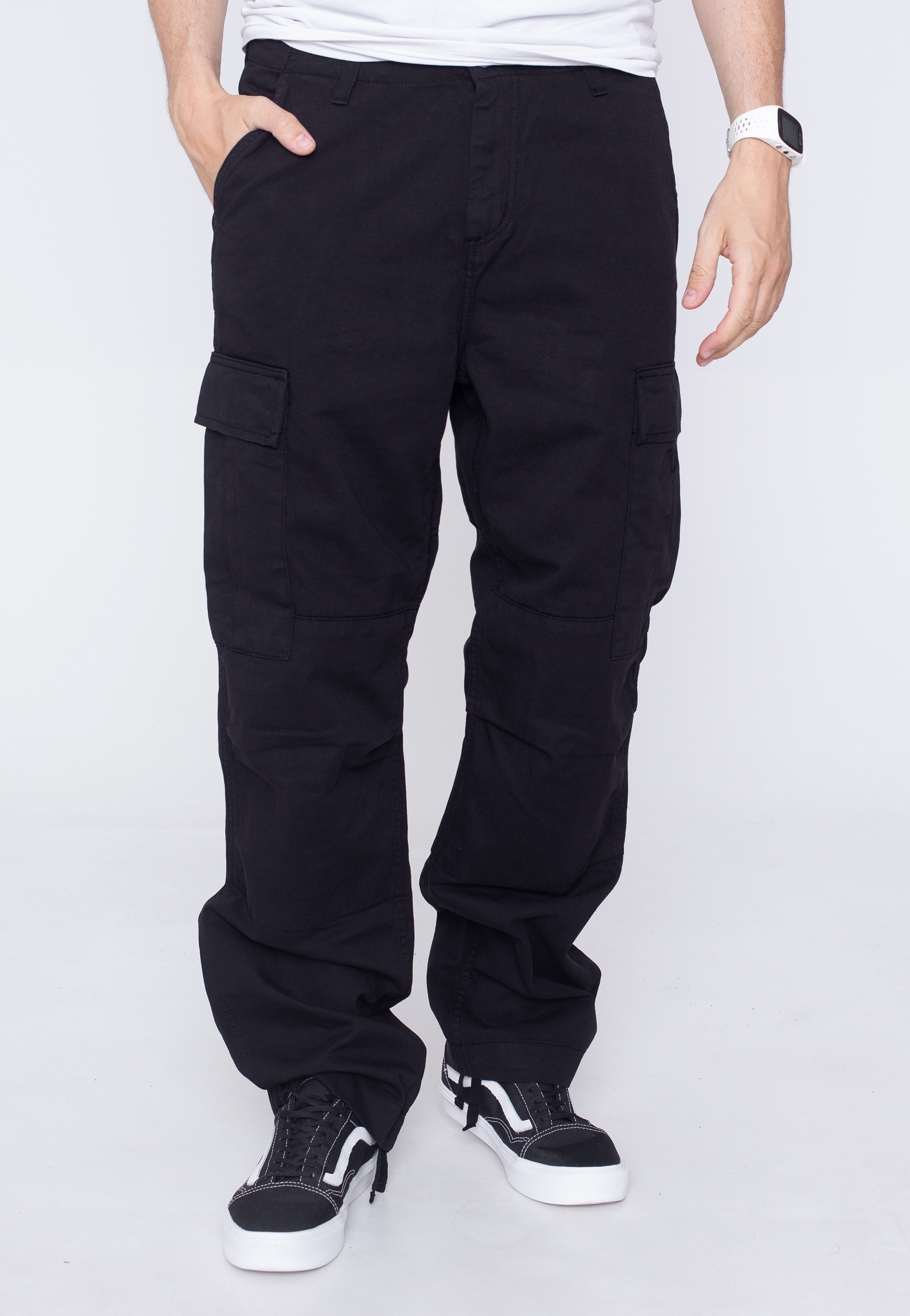 Carhartt WIP - Regular Cargo Garment Dyed Black - Pants | Men-Image