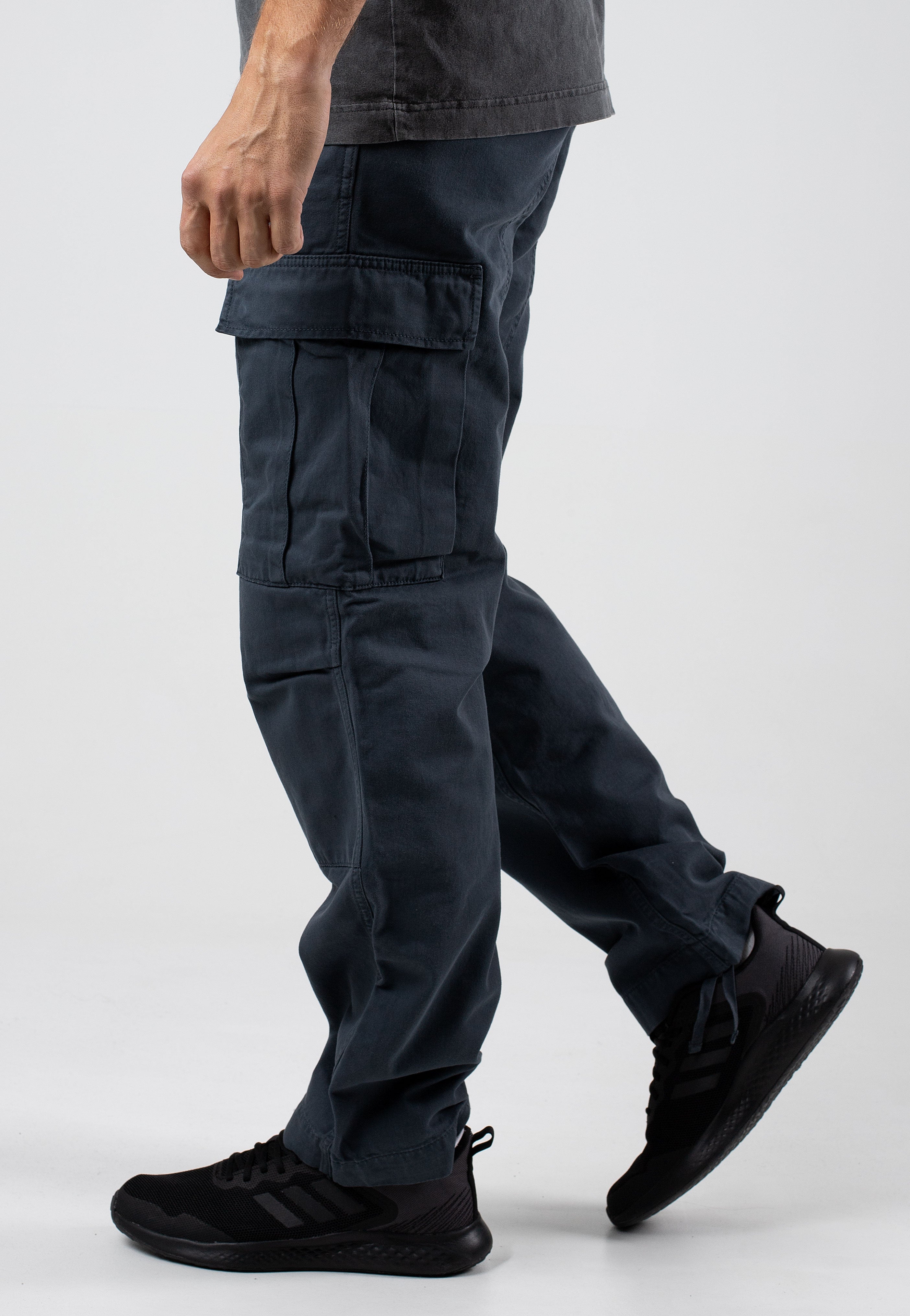 Carhartt WIP - Regular Cargo Garment Dyed Ore - Pants | Men-Image